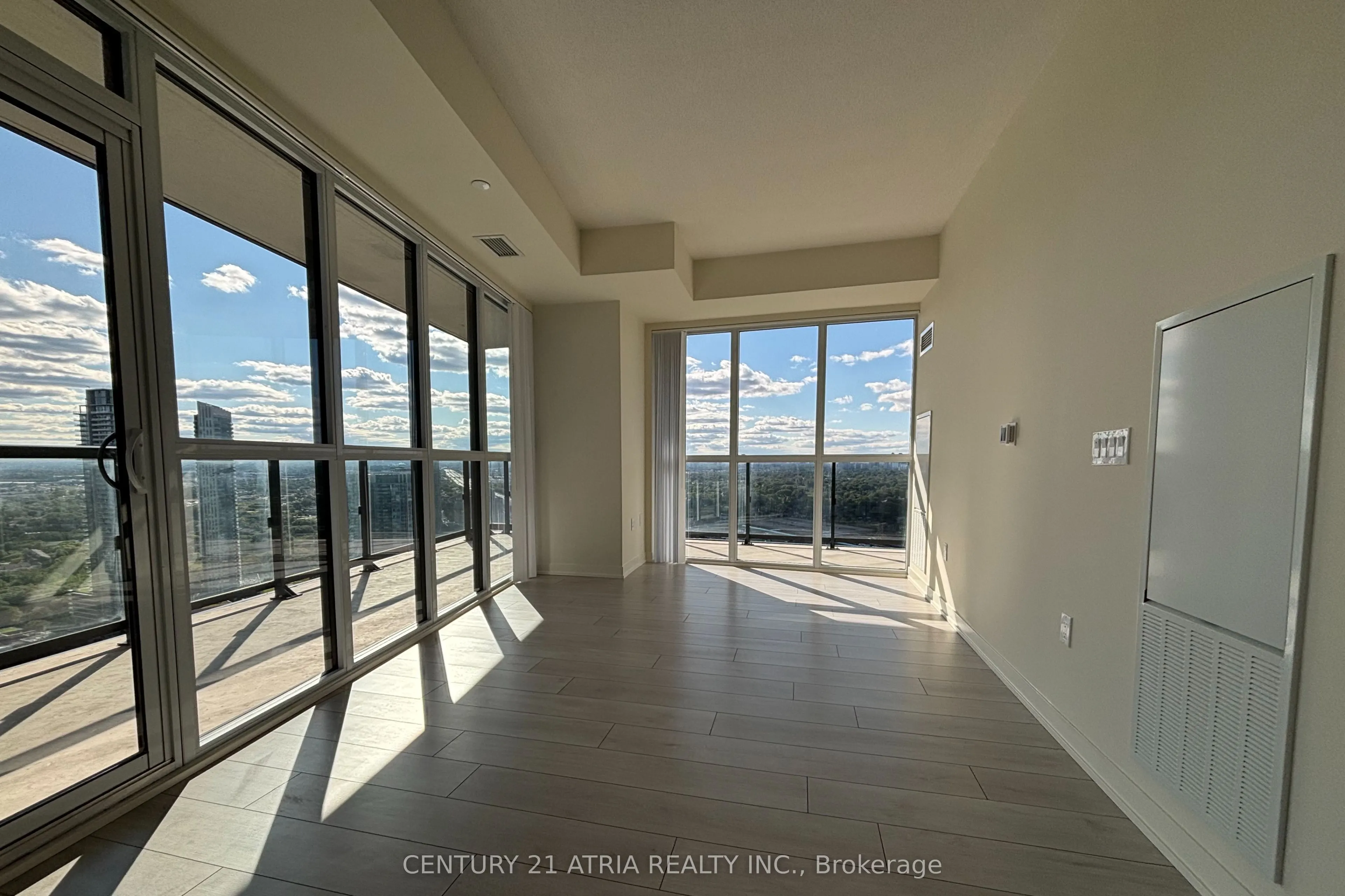 38 Annie Craig Drive, #3608