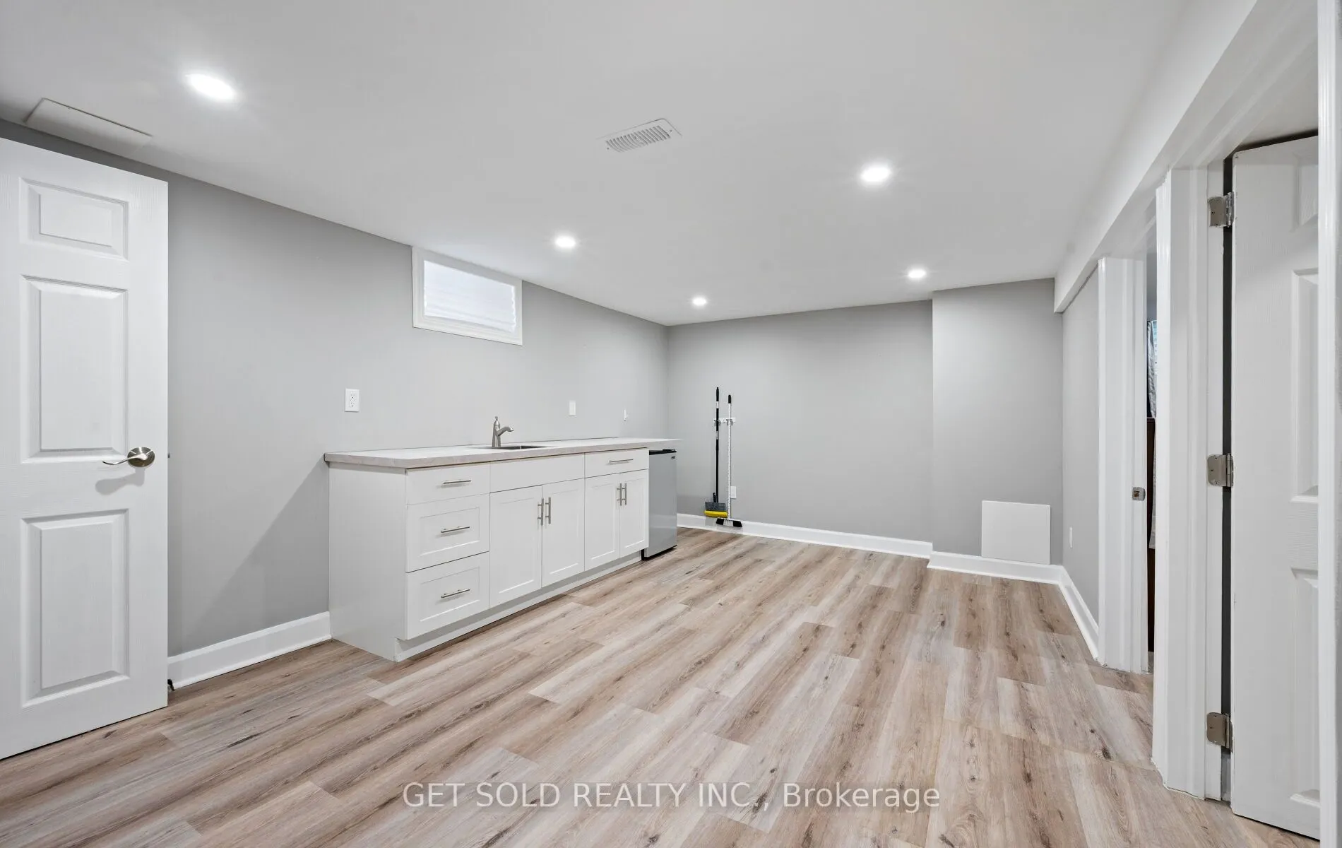57 Taysham Crescent
