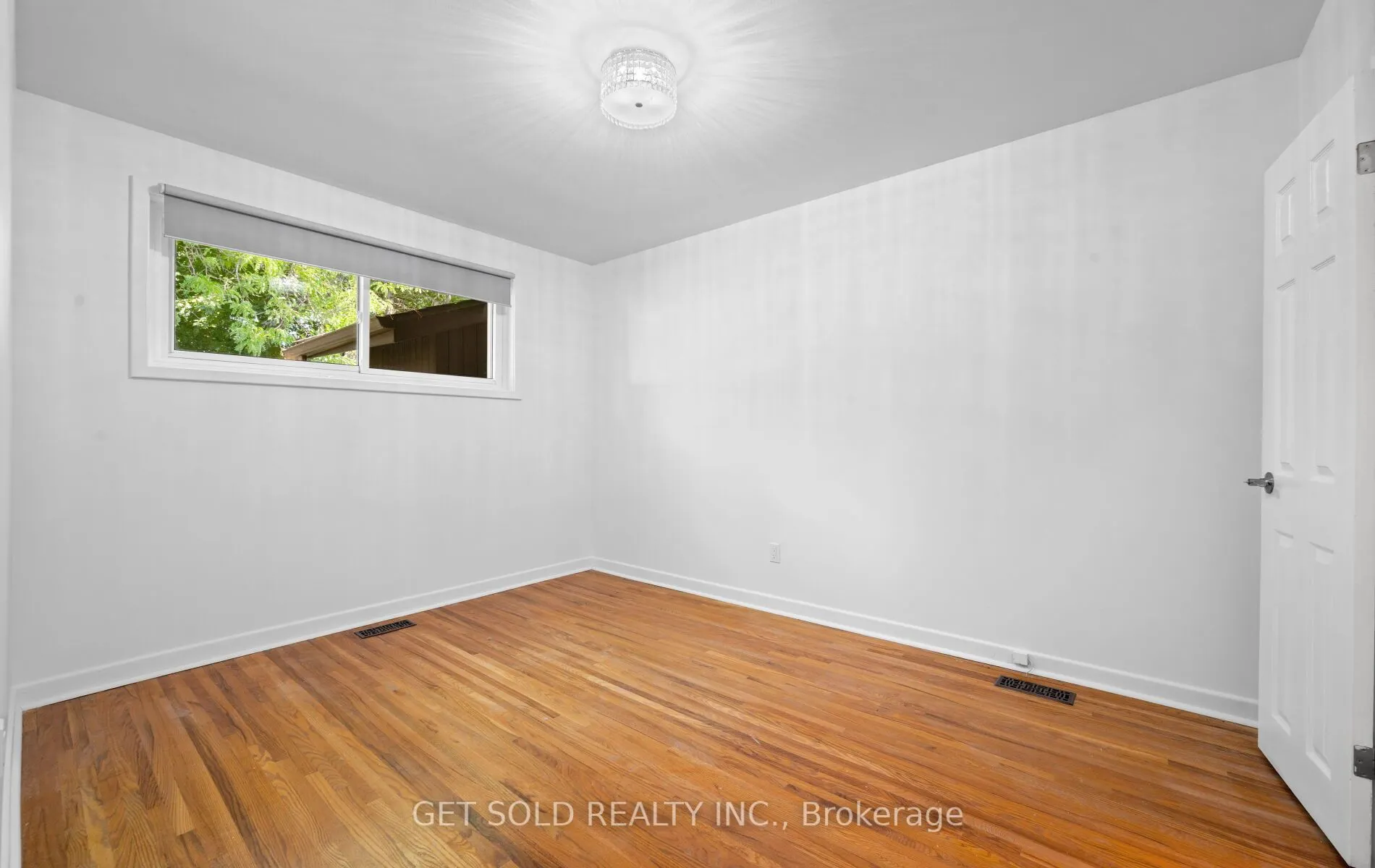 57 Taysham Crescent