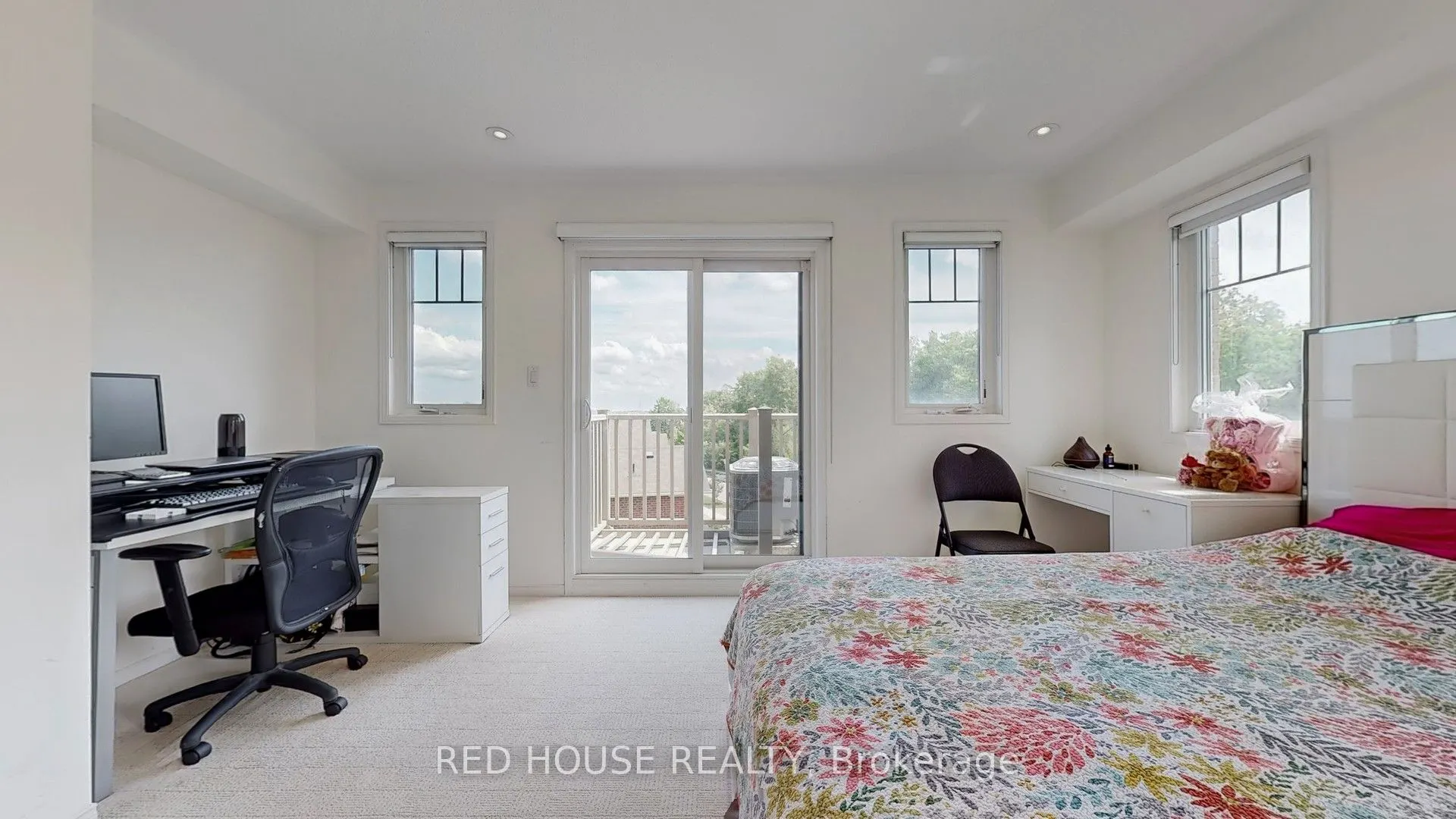 5585 Oscar Peterson Boulevard, #2