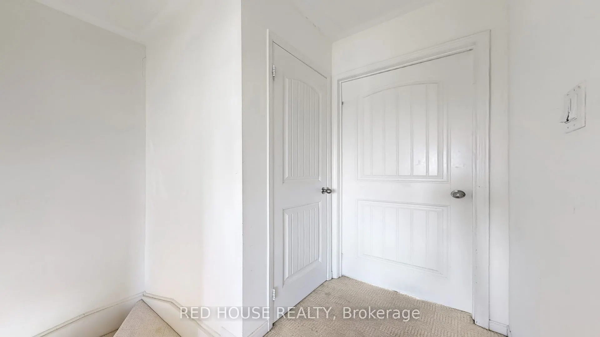 5585 Oscar Peterson Boulevard, #2