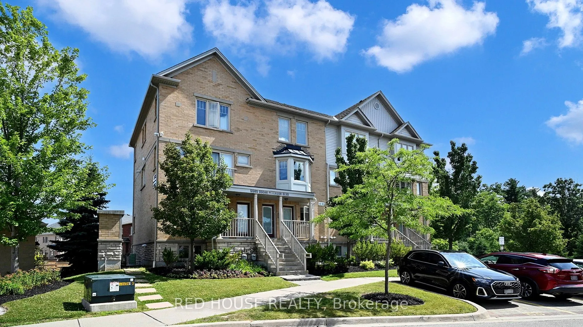 5585 Oscar Peterson Boulevard, #2