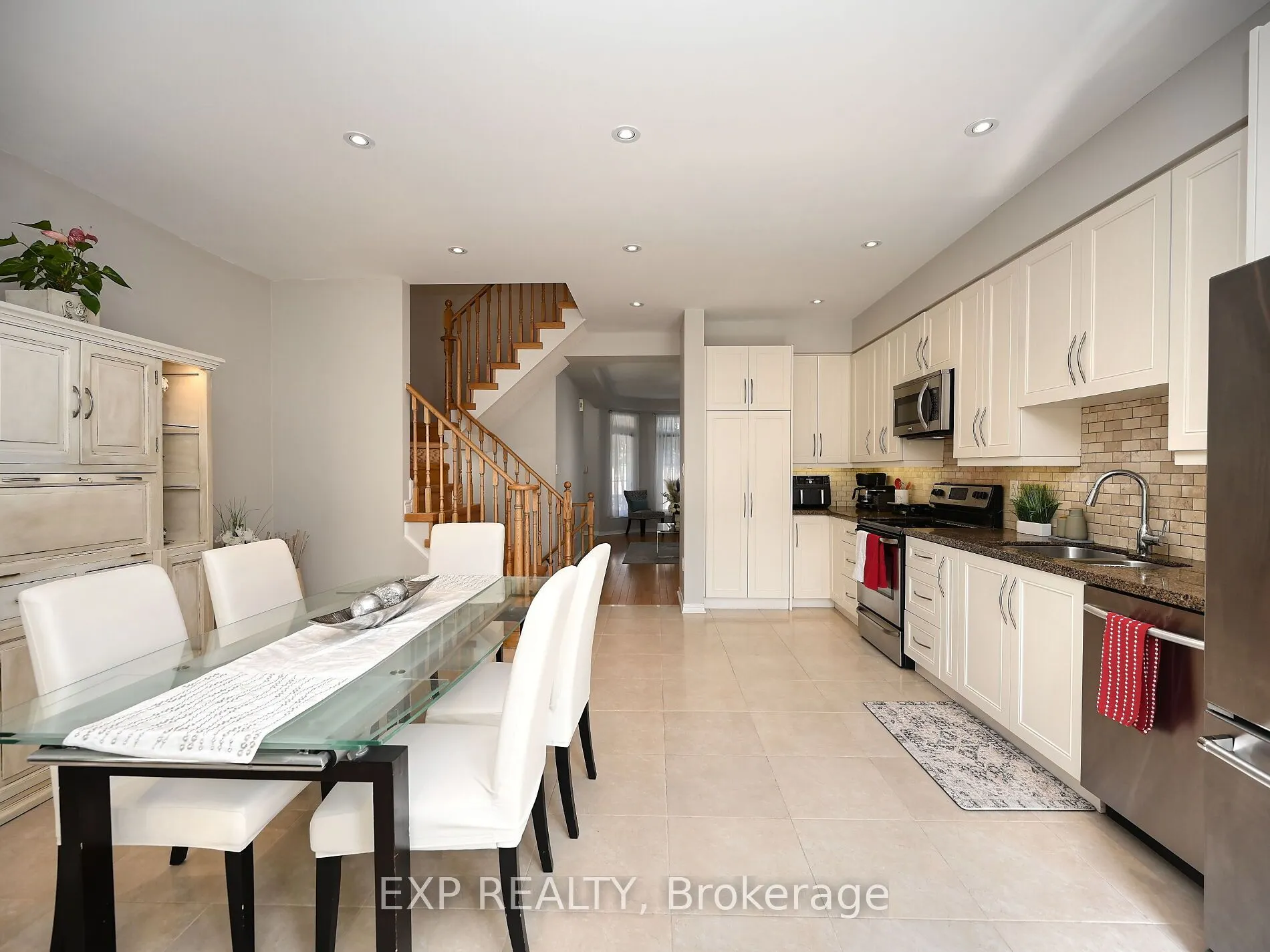 140 GATWICK Drive