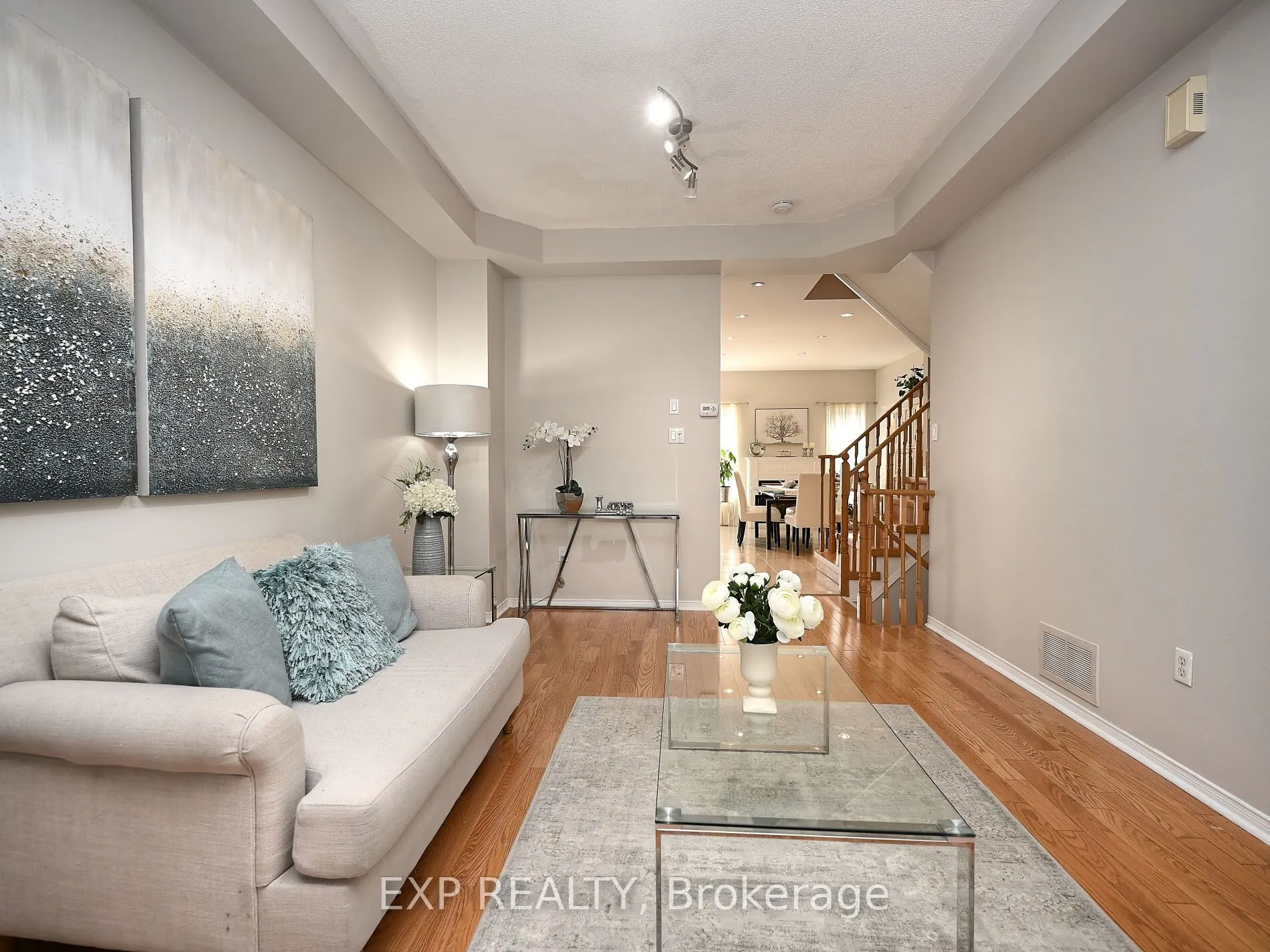 140 GATWICK Drive