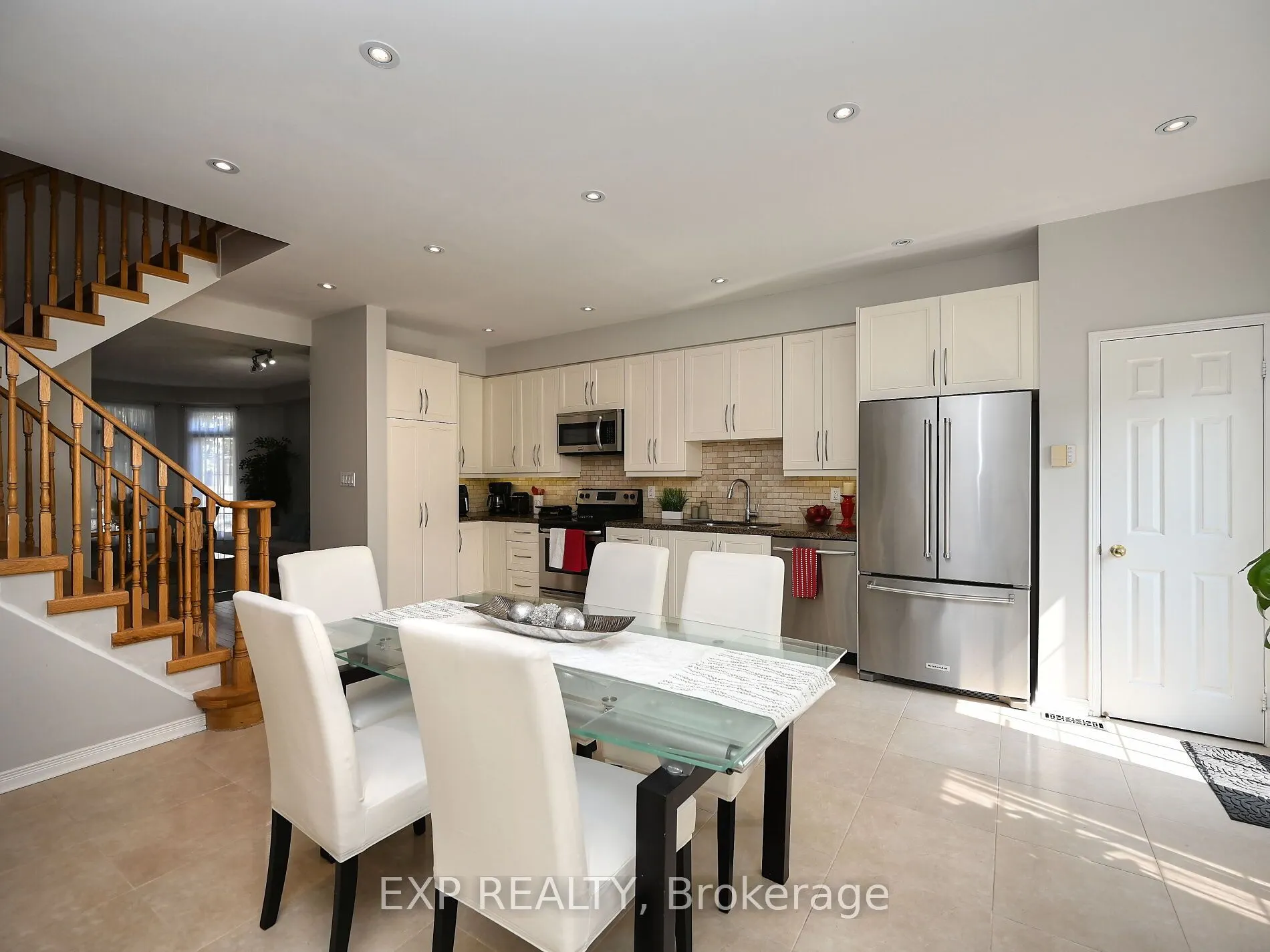 140 GATWICK Drive