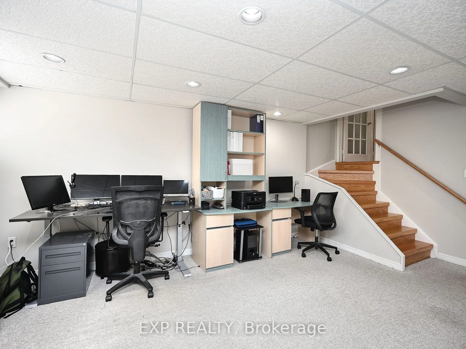 140 GATWICK Drive
