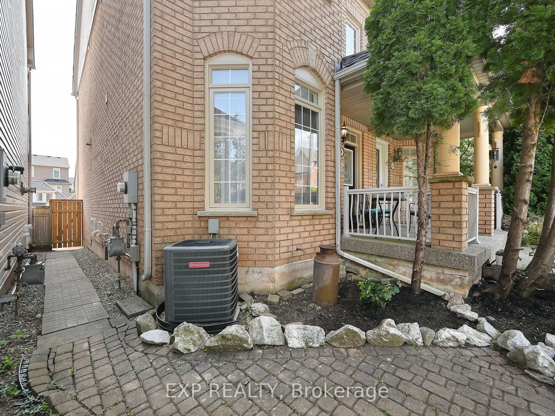 140 GATWICK Drive