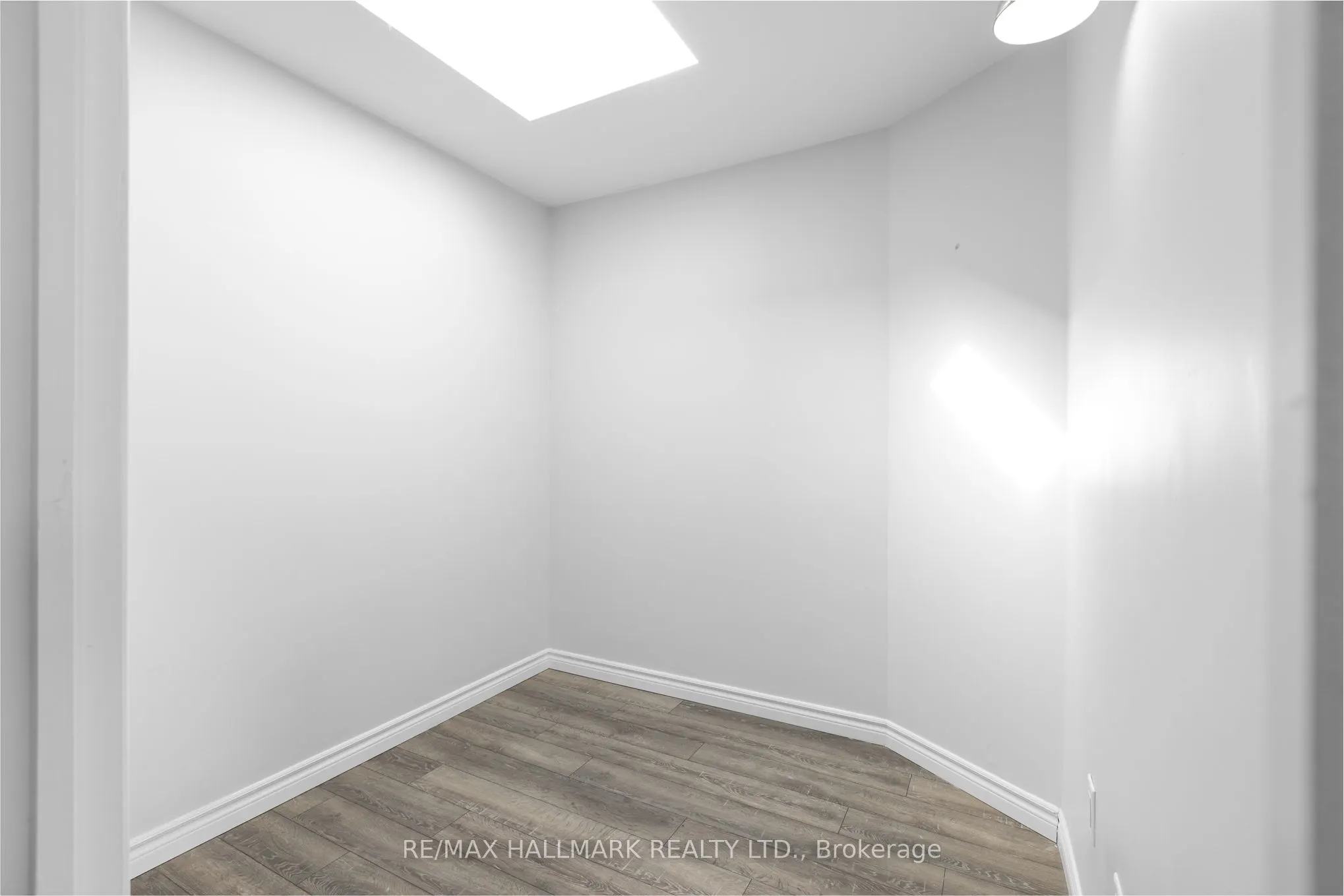 1250 King Street W, #30