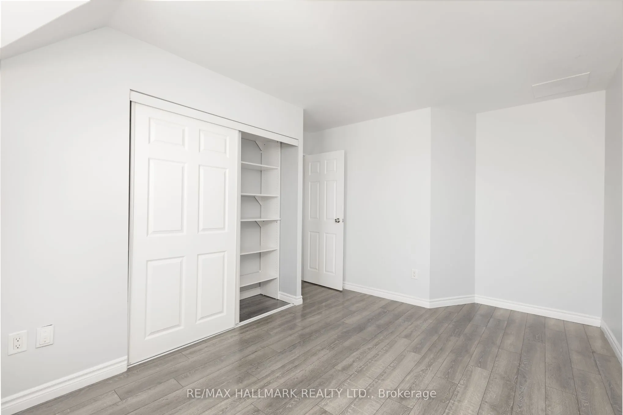 1250 King Street W, #30