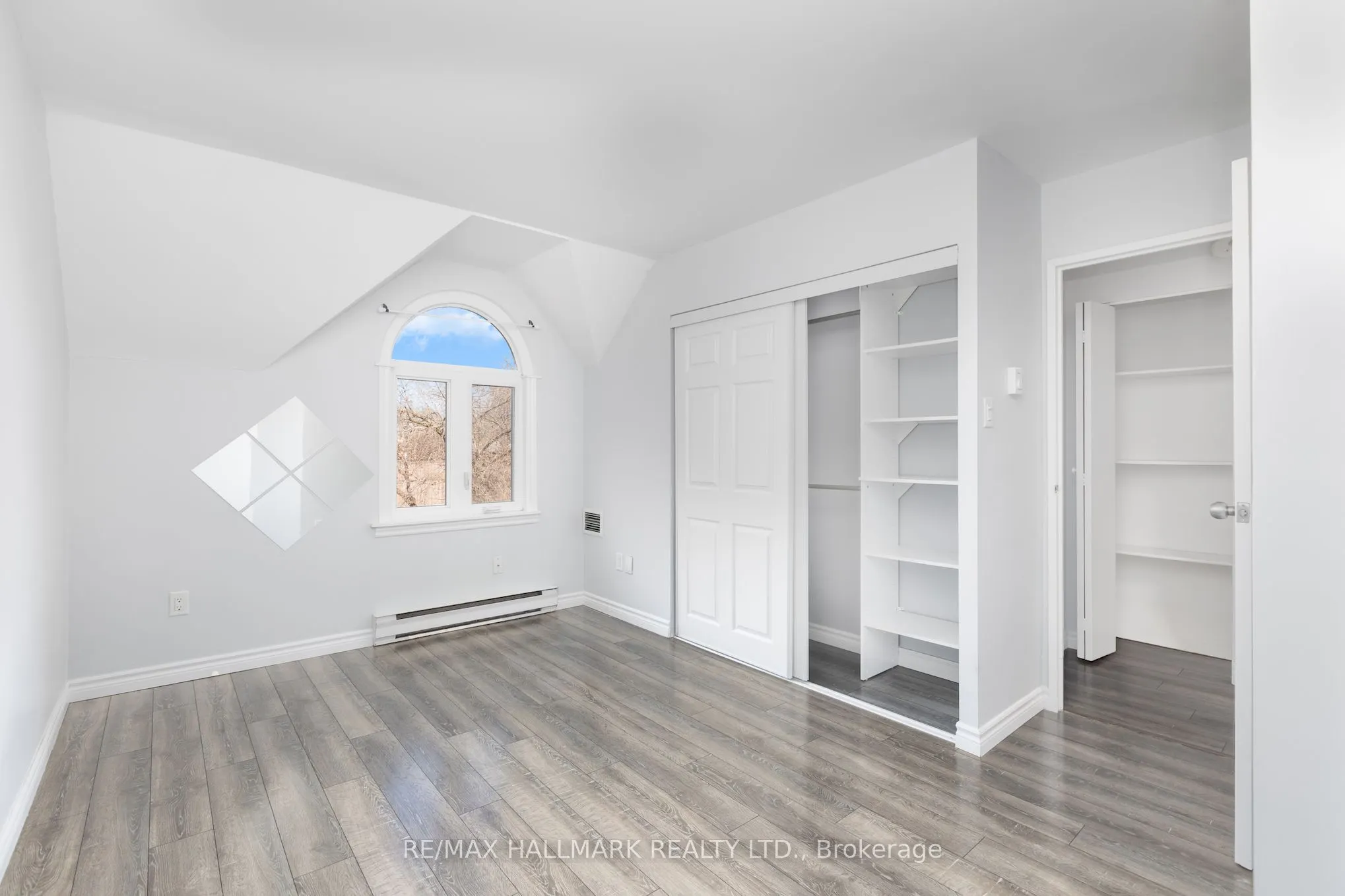 1250 King Street W, #30
