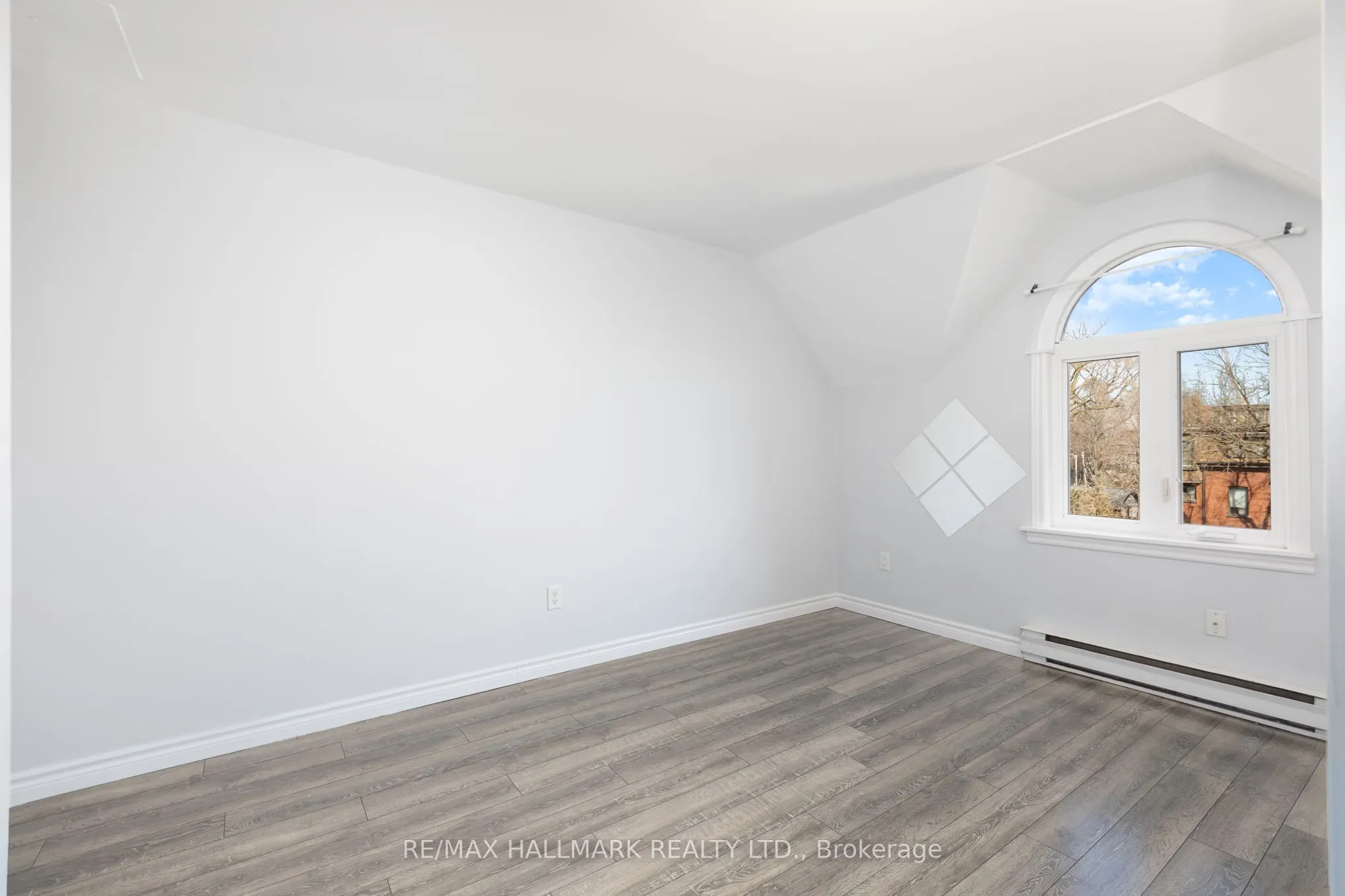1250 King Street W, #30