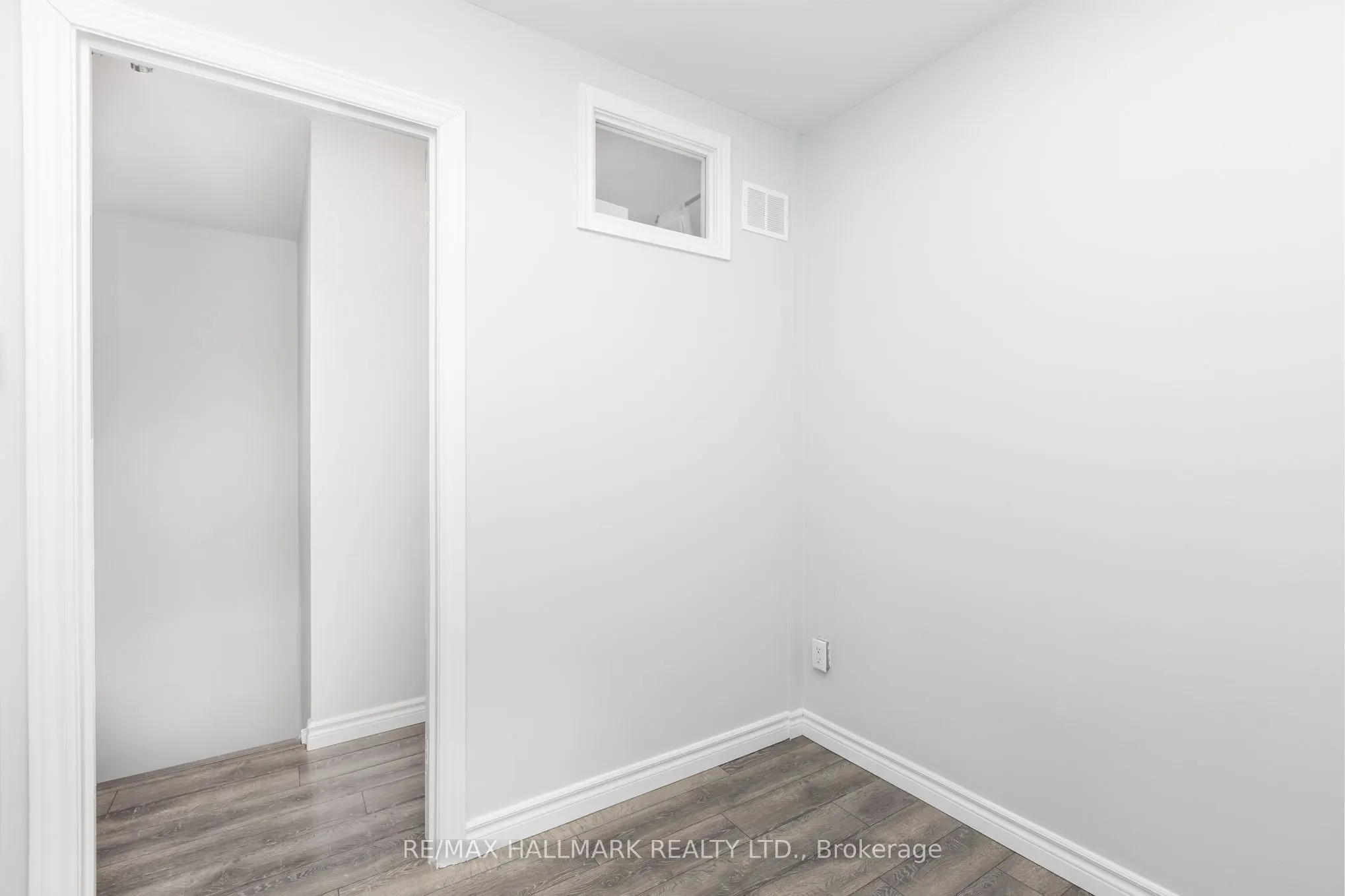 1250 King Street W, #30