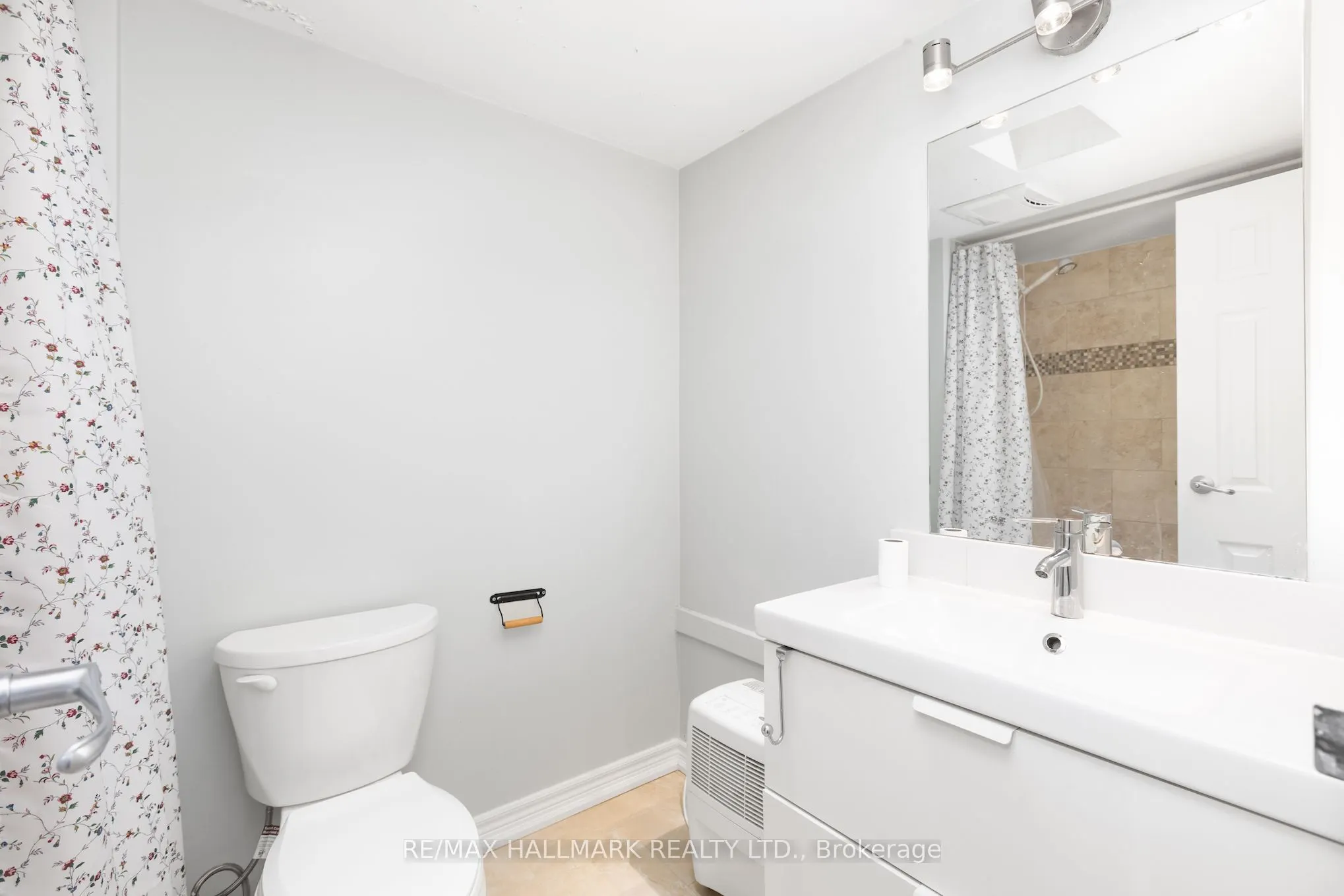 1250 King Street W, #30