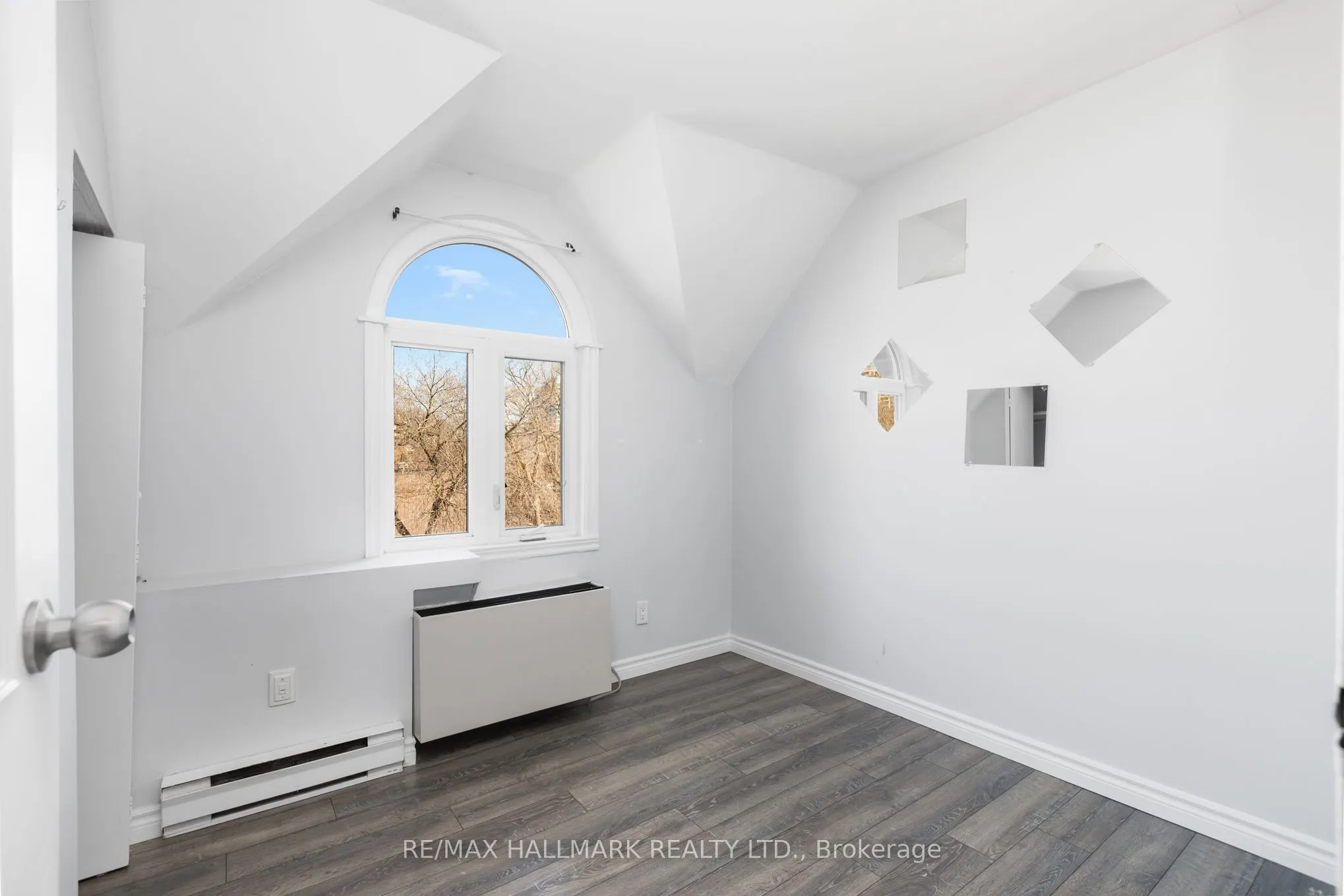 1250 King Street W, #30