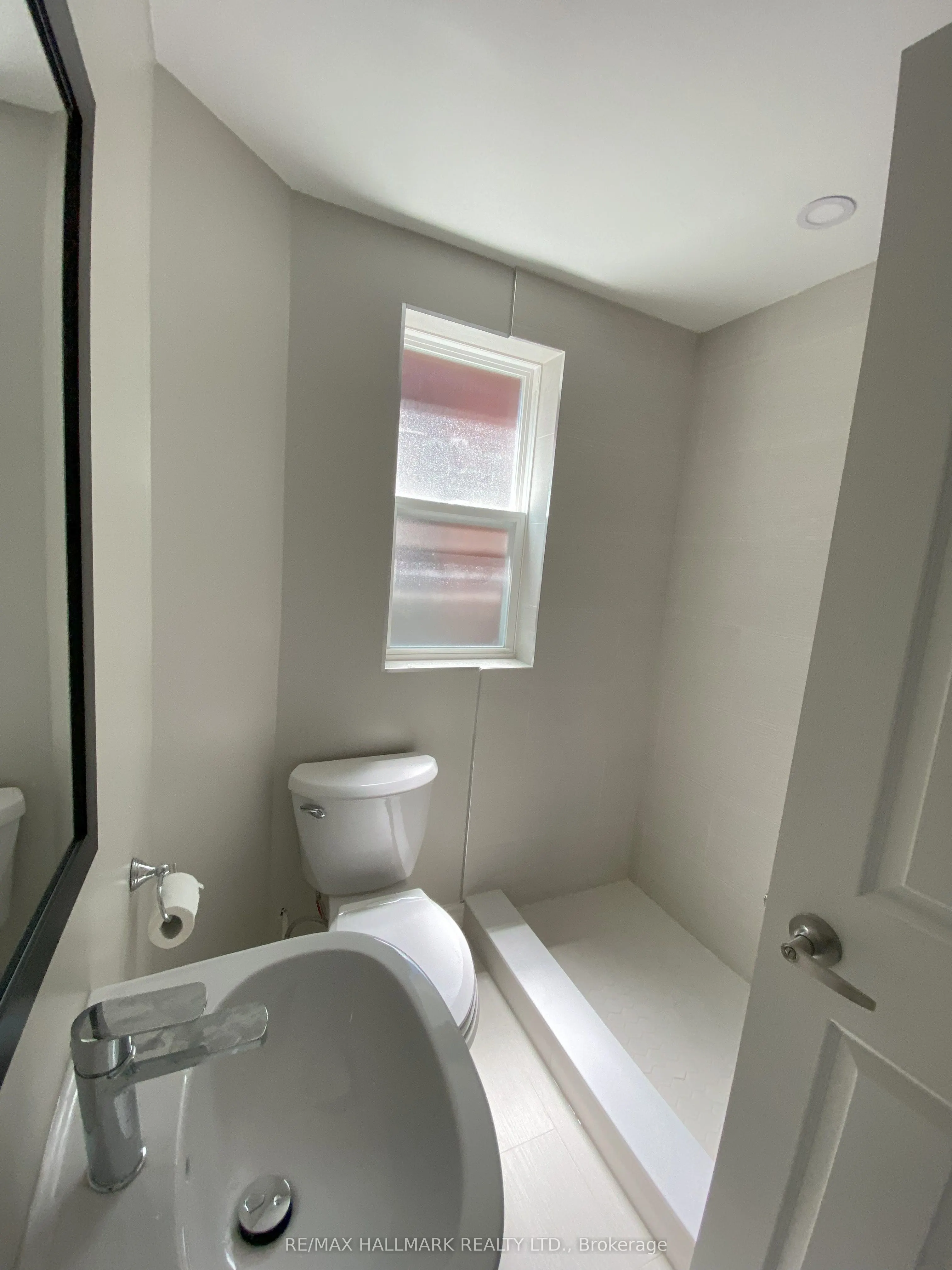 479 Margueretta Street, #UPPER