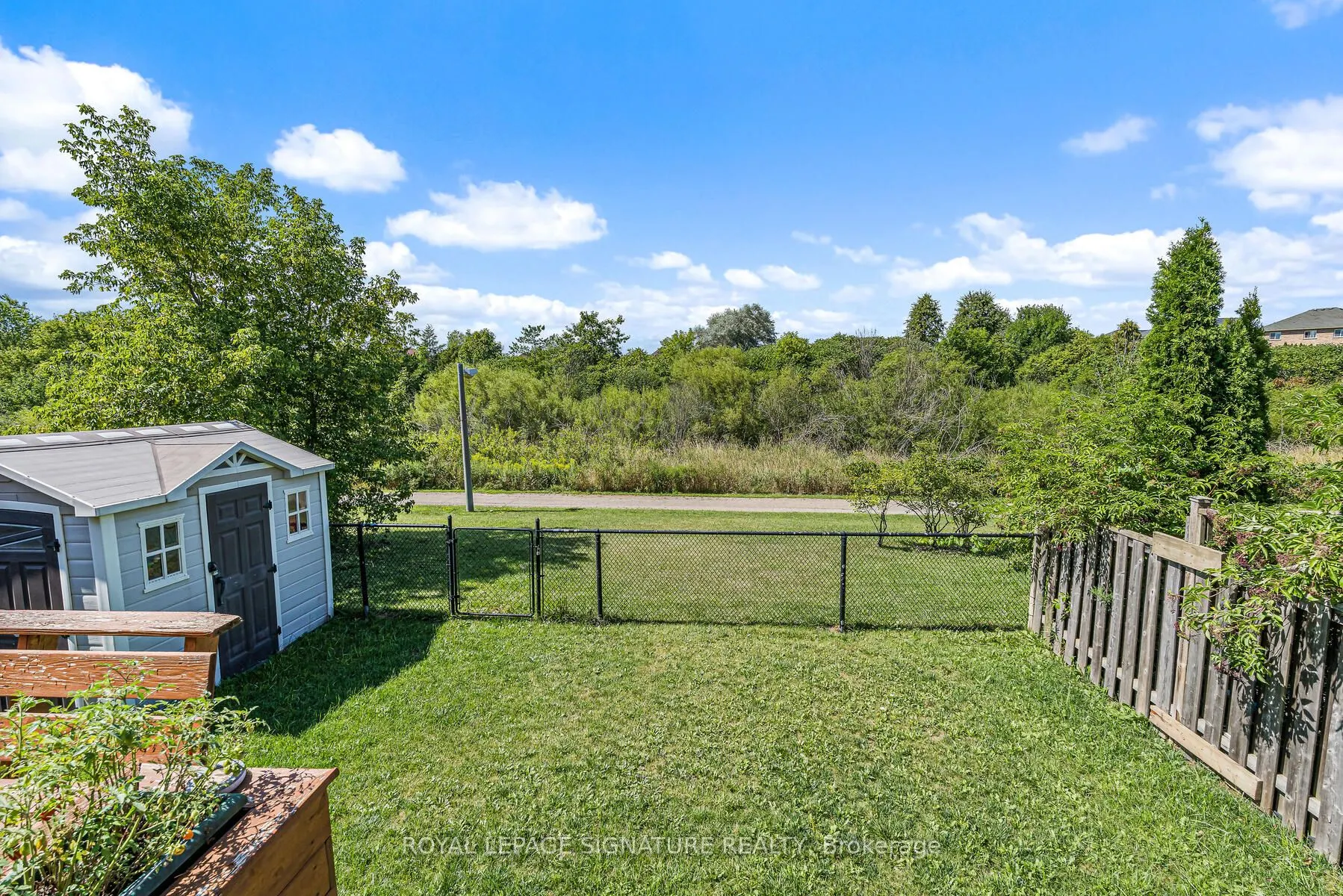 116 River Rock Crescent