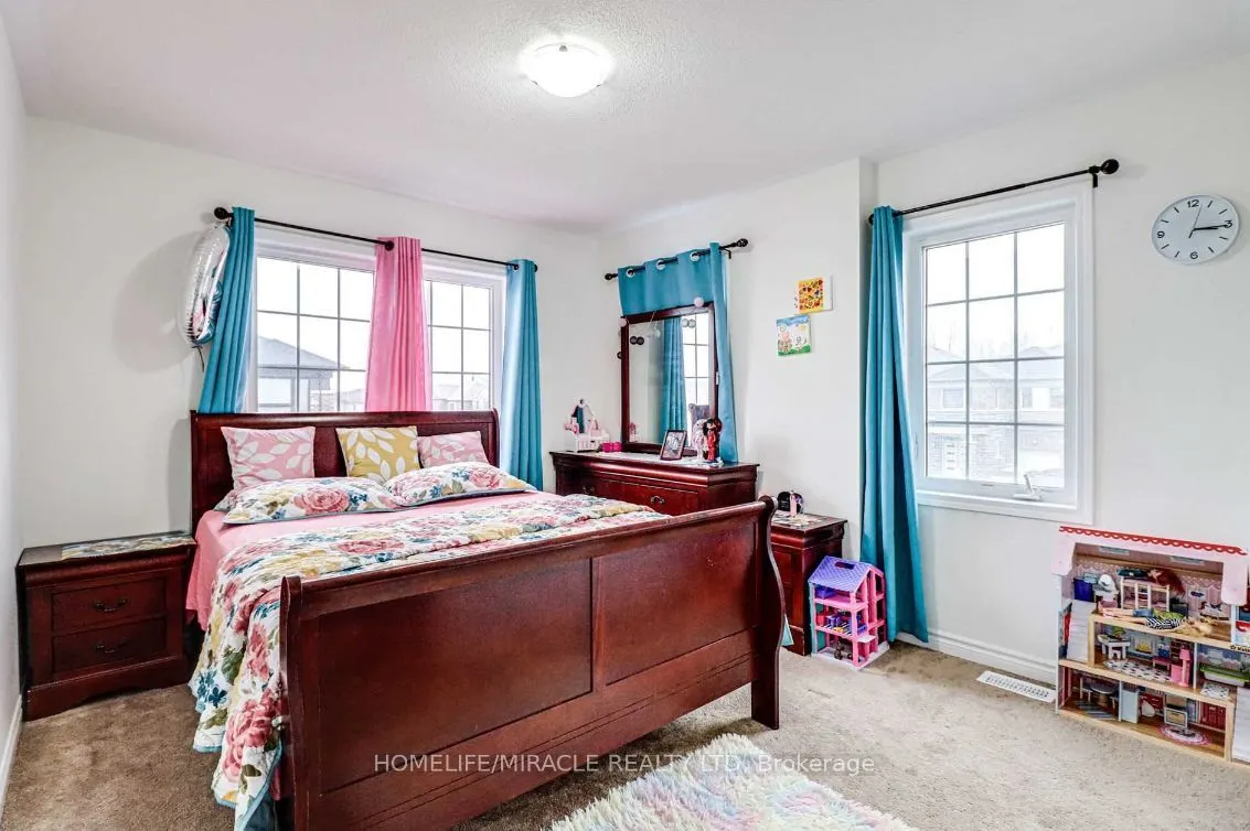 561 Queen Mary Drive