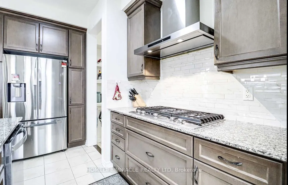 561 Queen Mary Drive