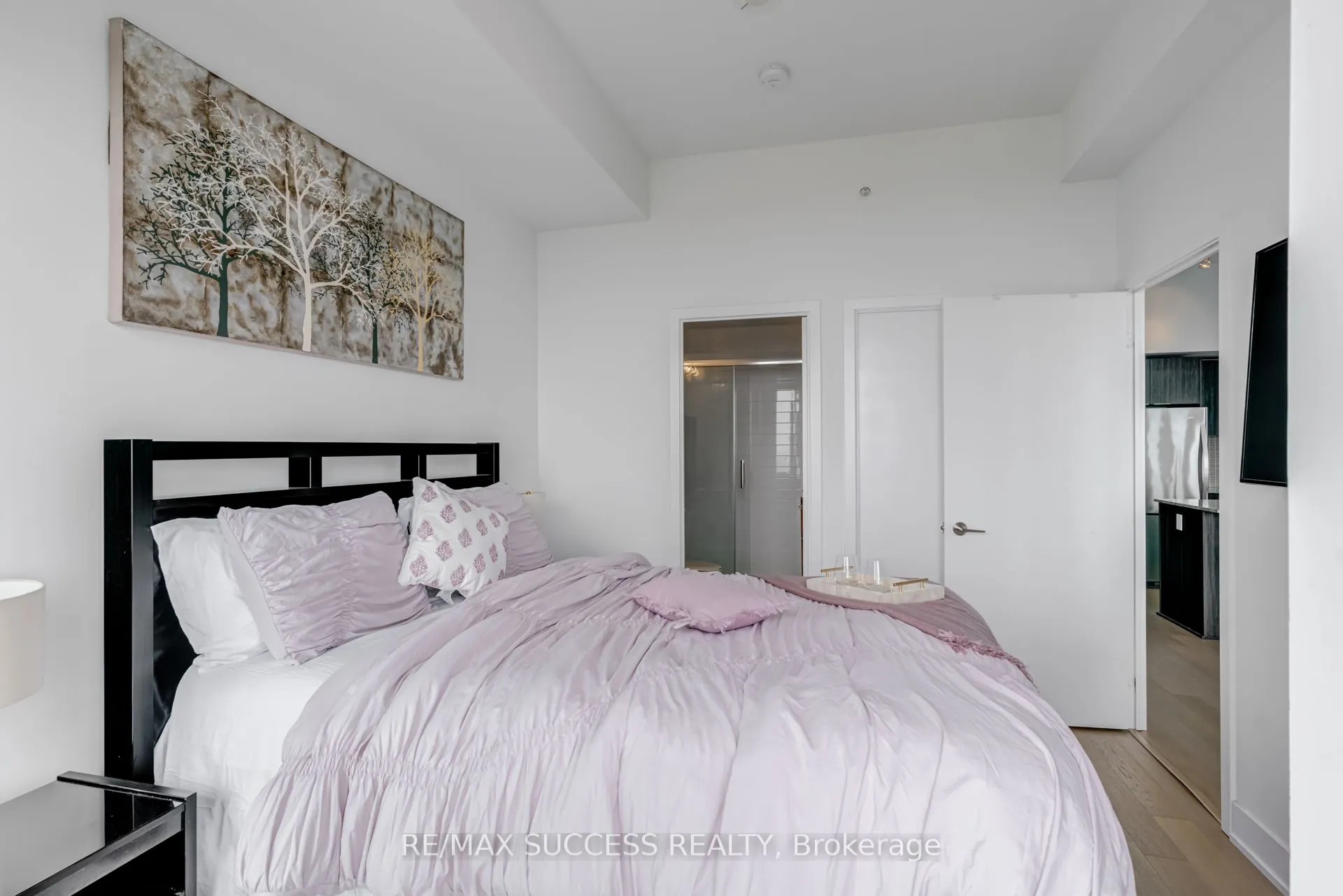 20 Shore breeze Avenue, #1807