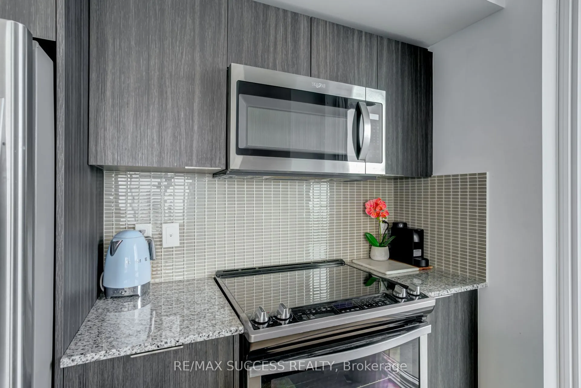 20 Shore breeze Avenue, #1807
