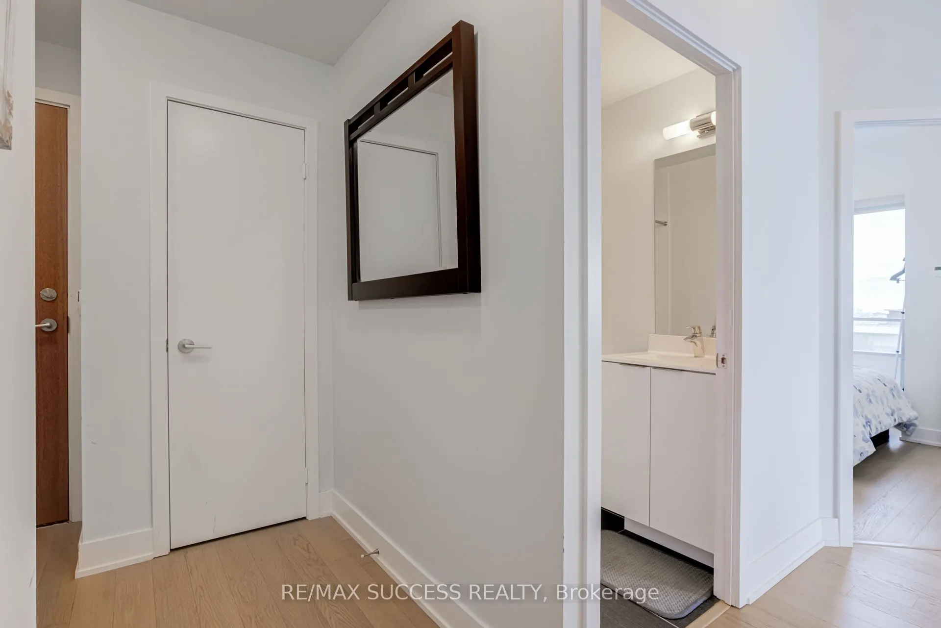 20 Shore breeze Avenue, #1807