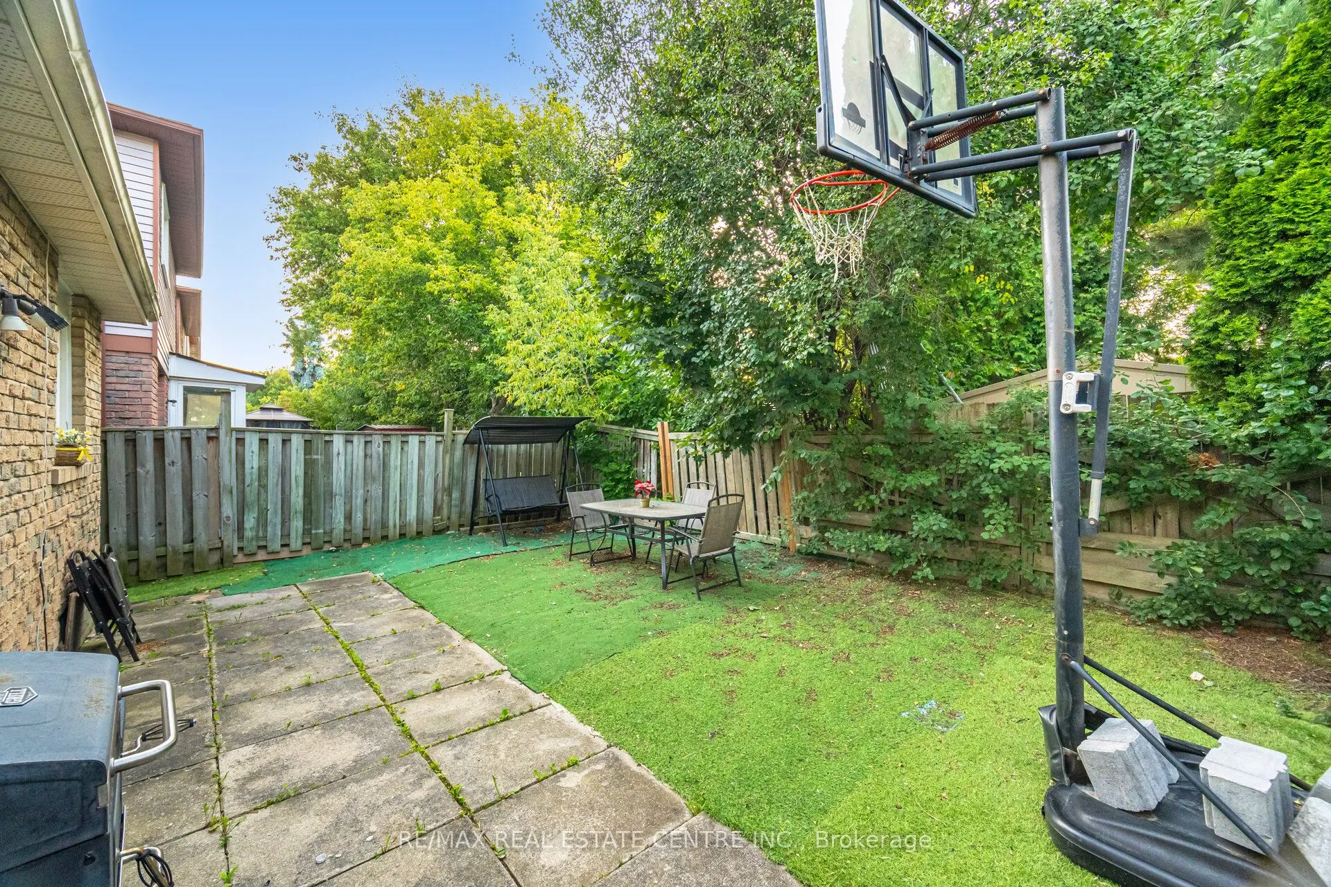44 Abelard Avenue