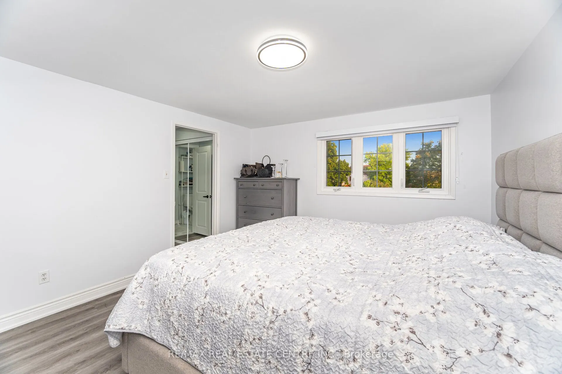 44 Abelard Avenue