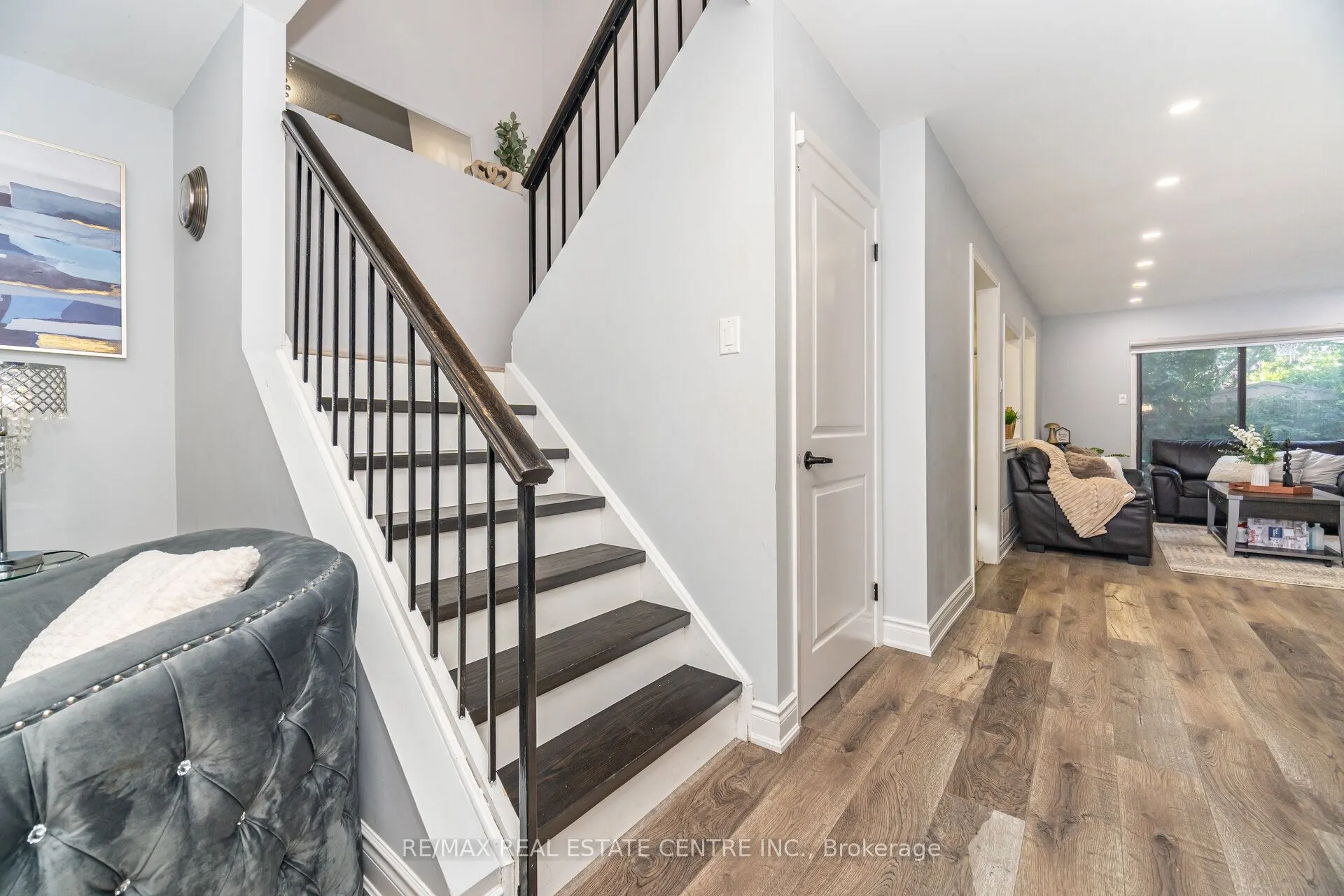 44 Abelard Avenue