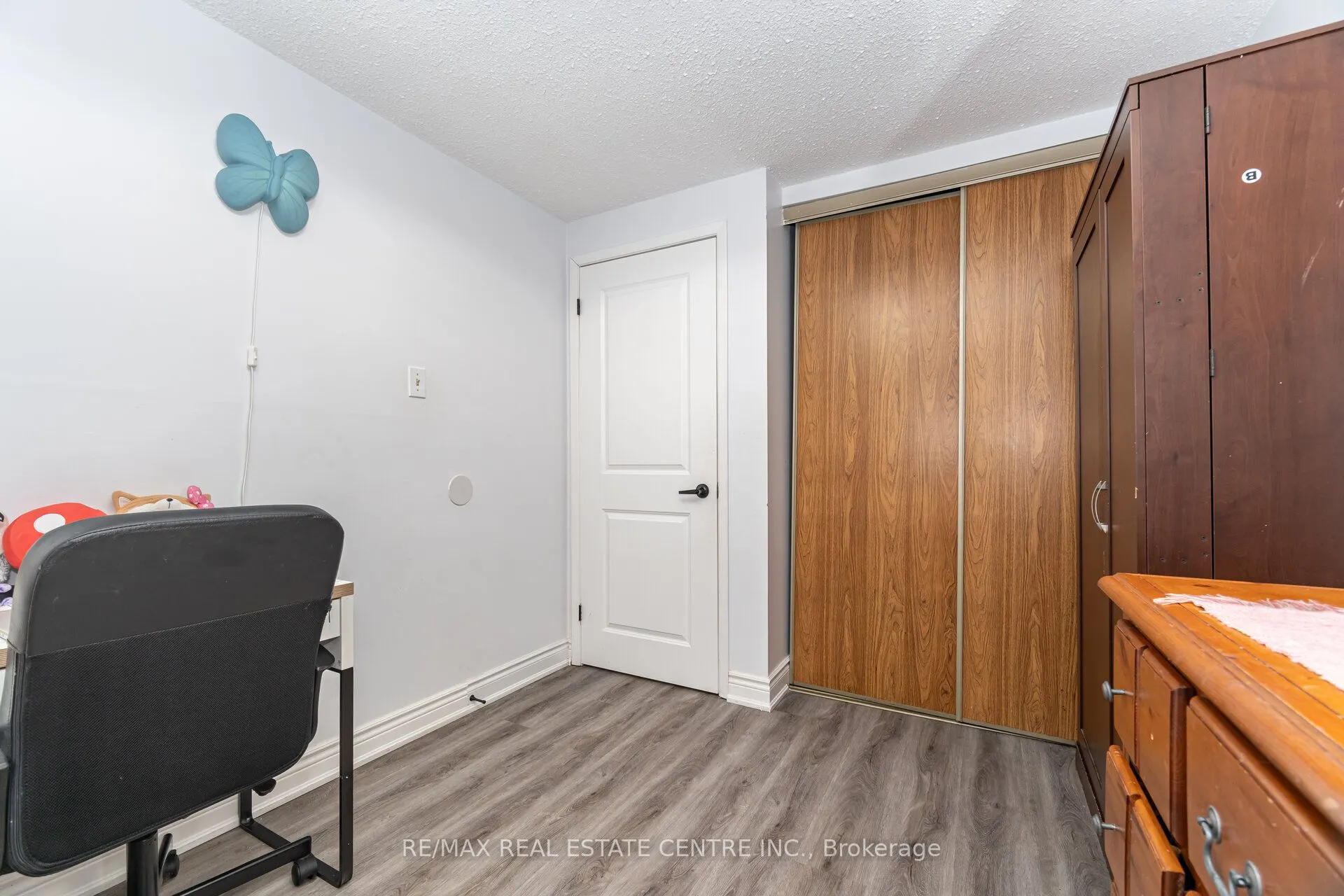 44 Abelard Avenue