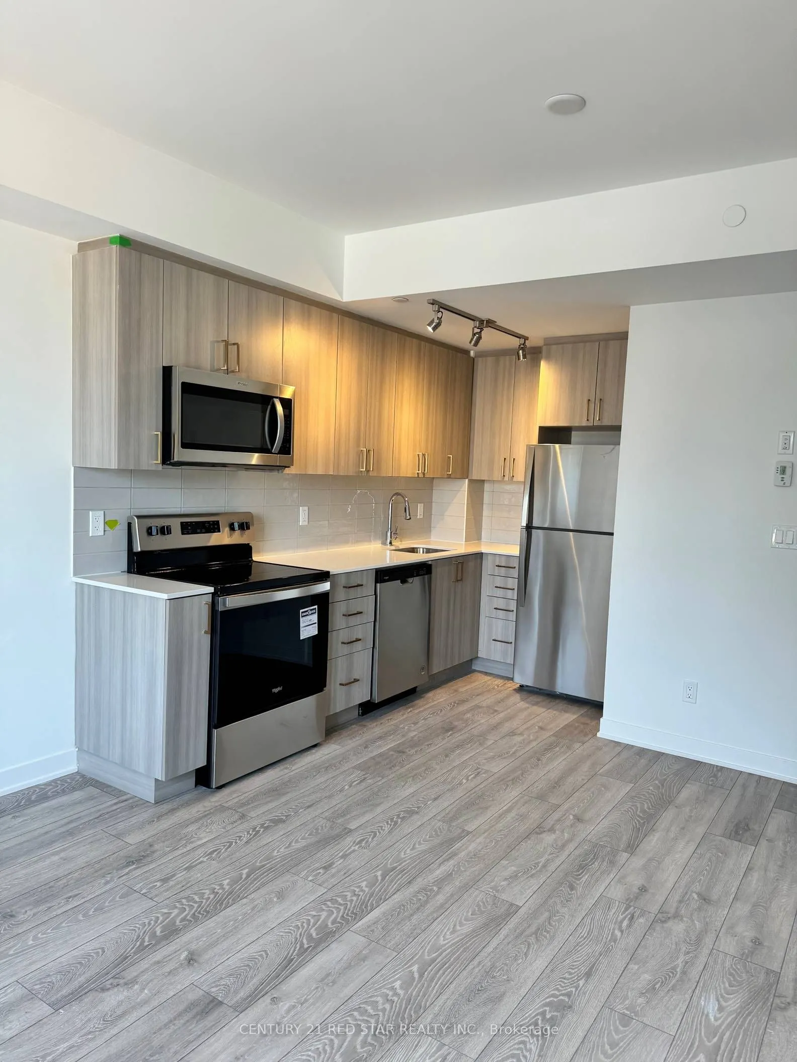 4017 Hickory Drive, #11