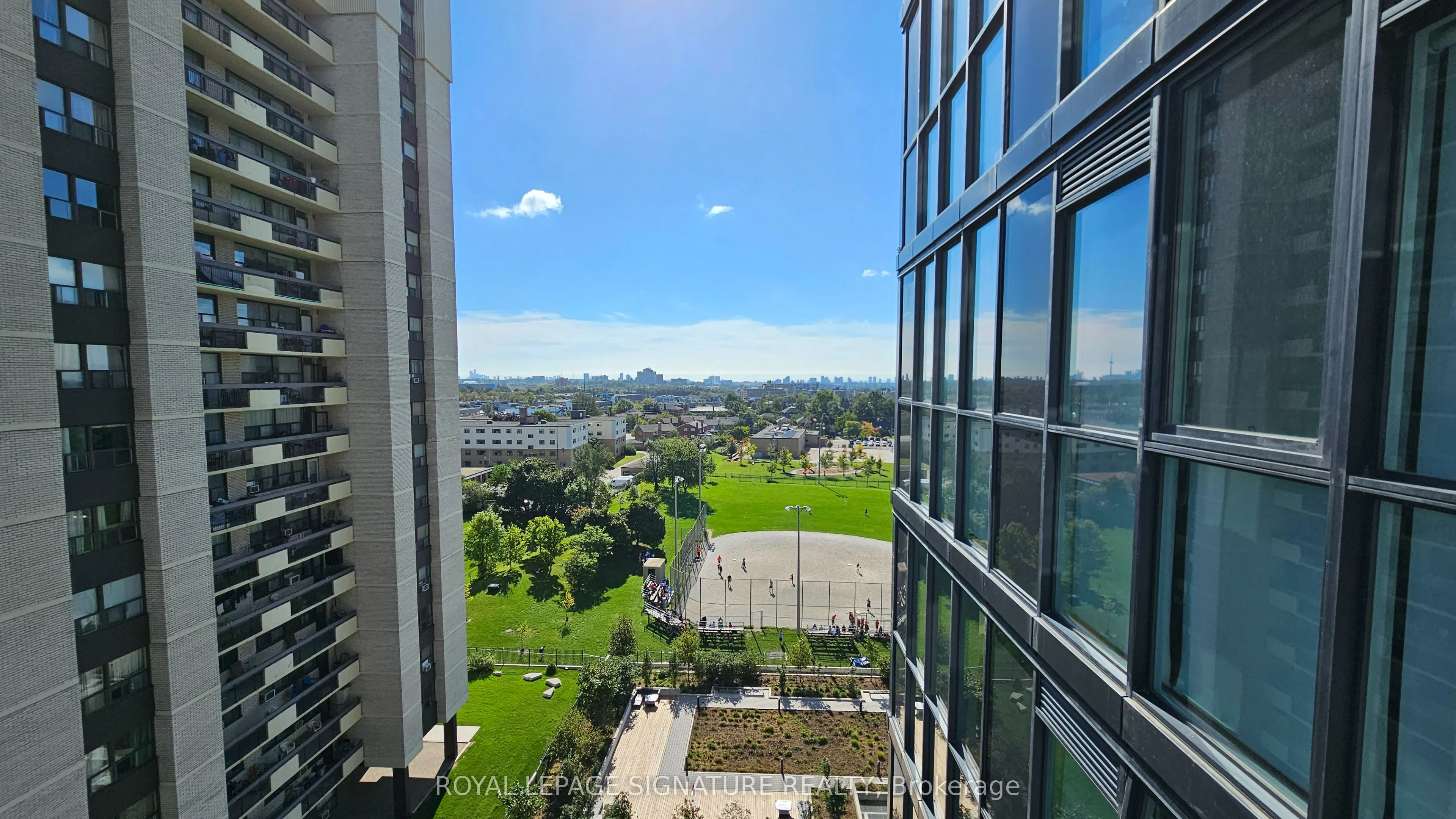 1461 Lawrencve Avenue W, #1008