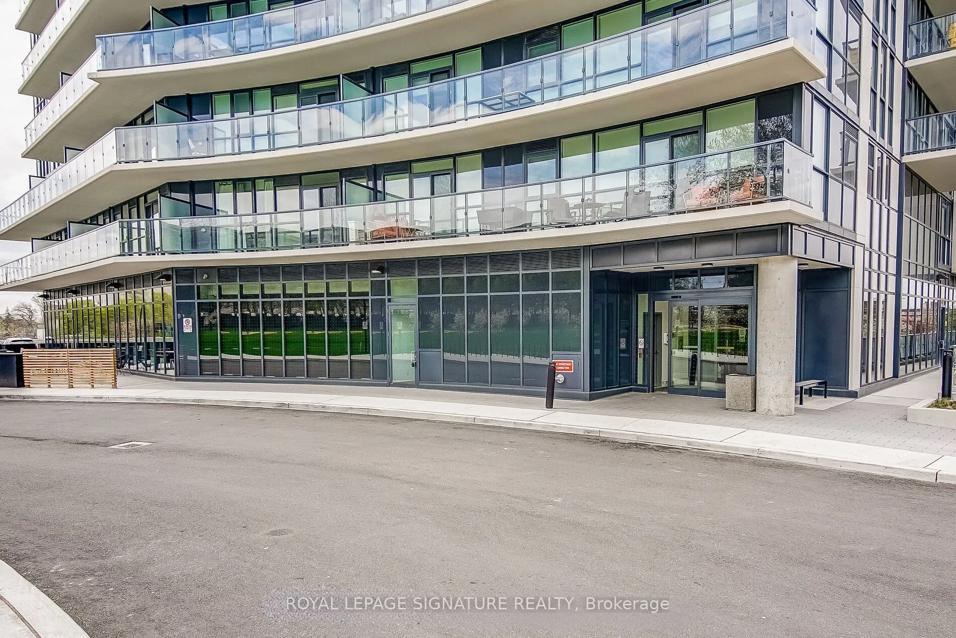 1461 Lawrencve Avenue W, #1008