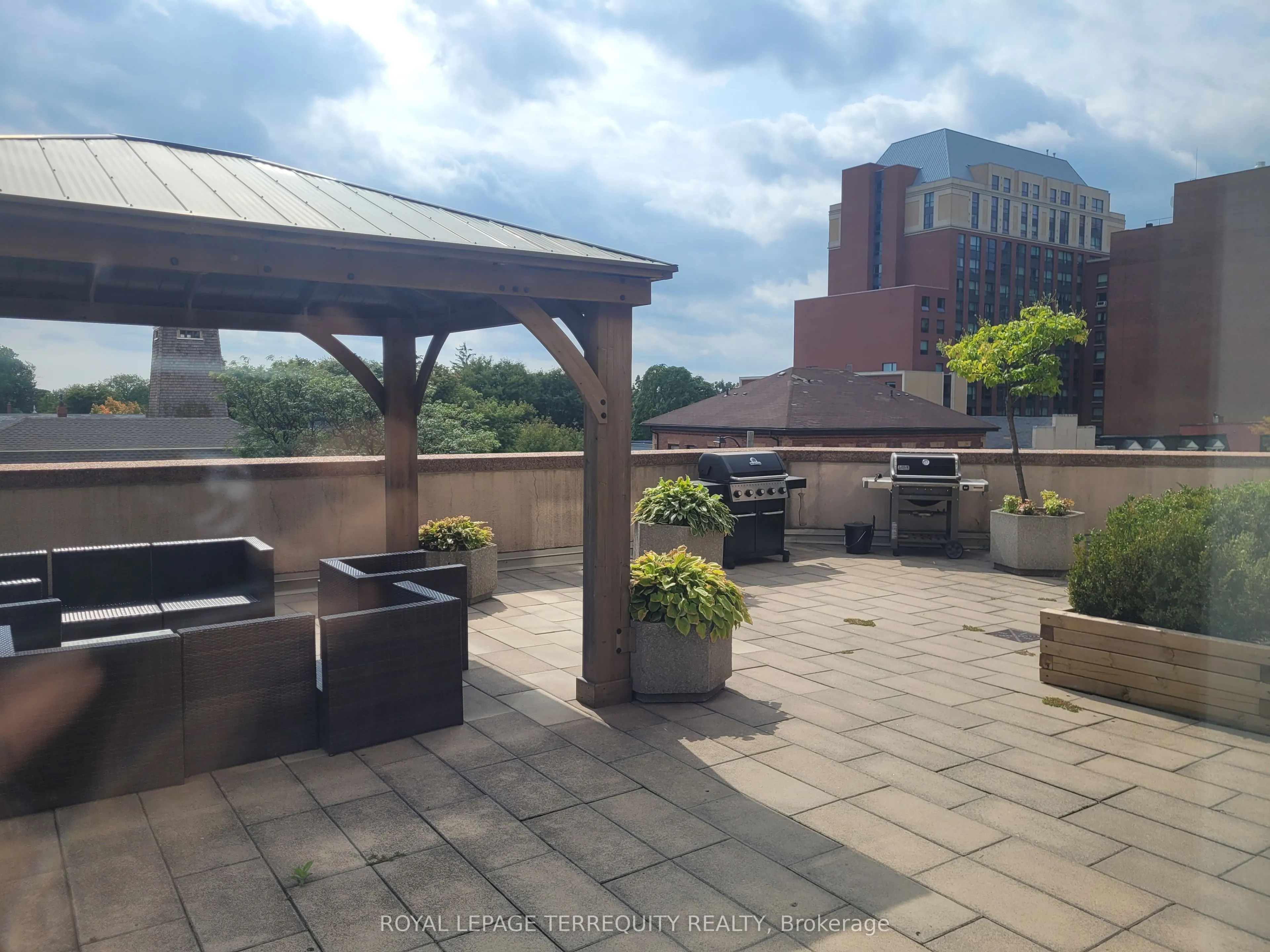 1 Belvedere Court, #507