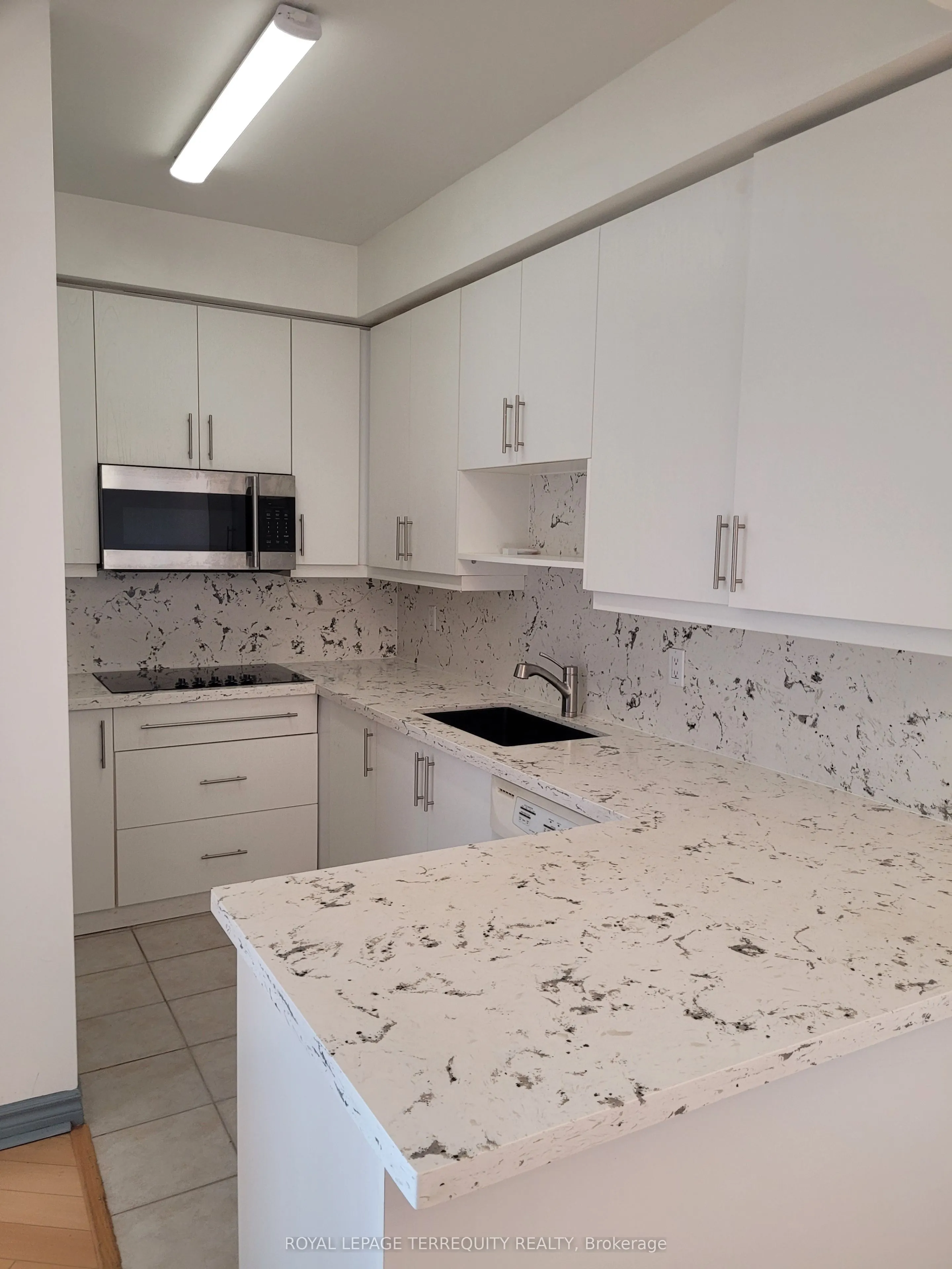 1 Belvedere Court, #507