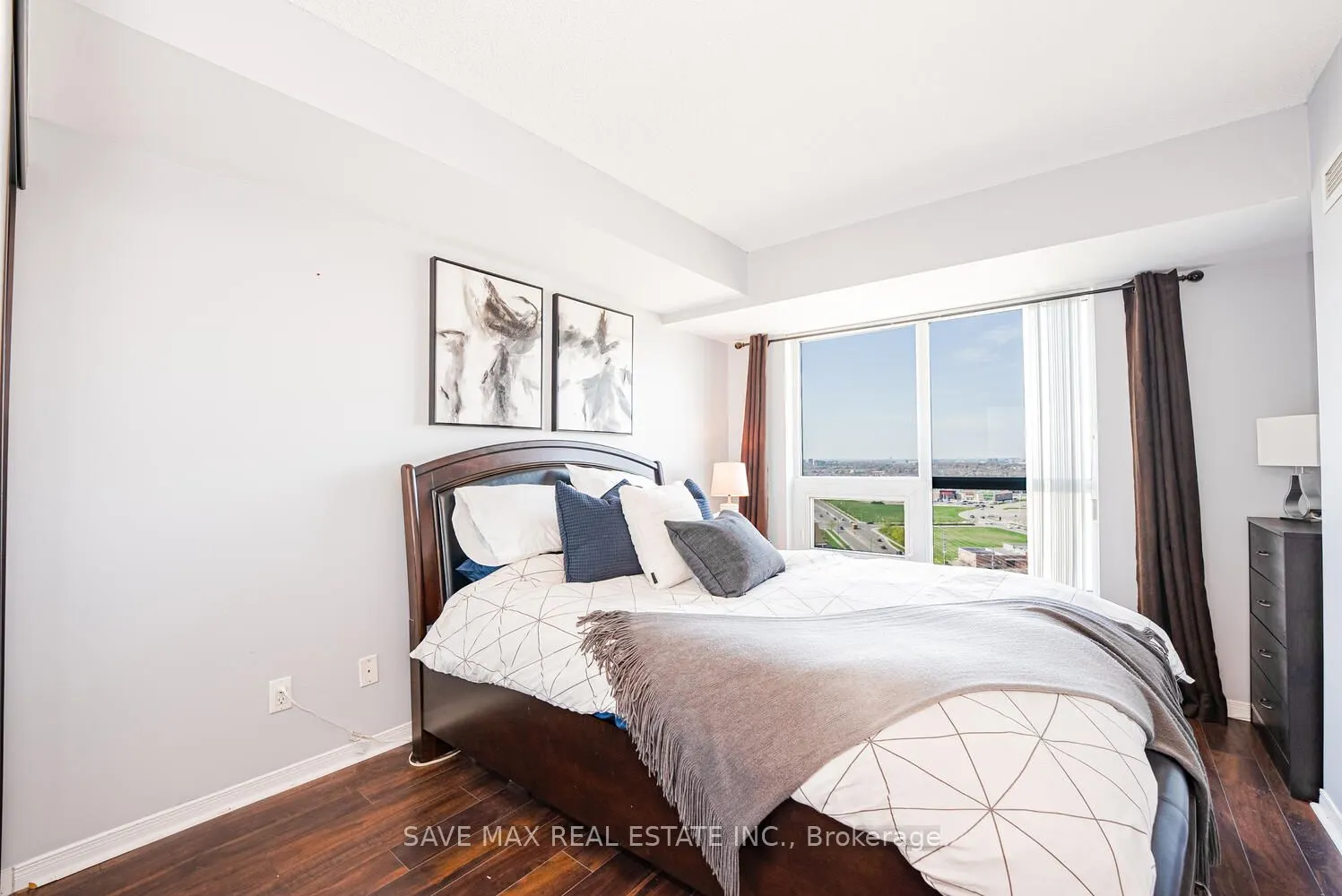 4900 Glen Erin Drive, #1801