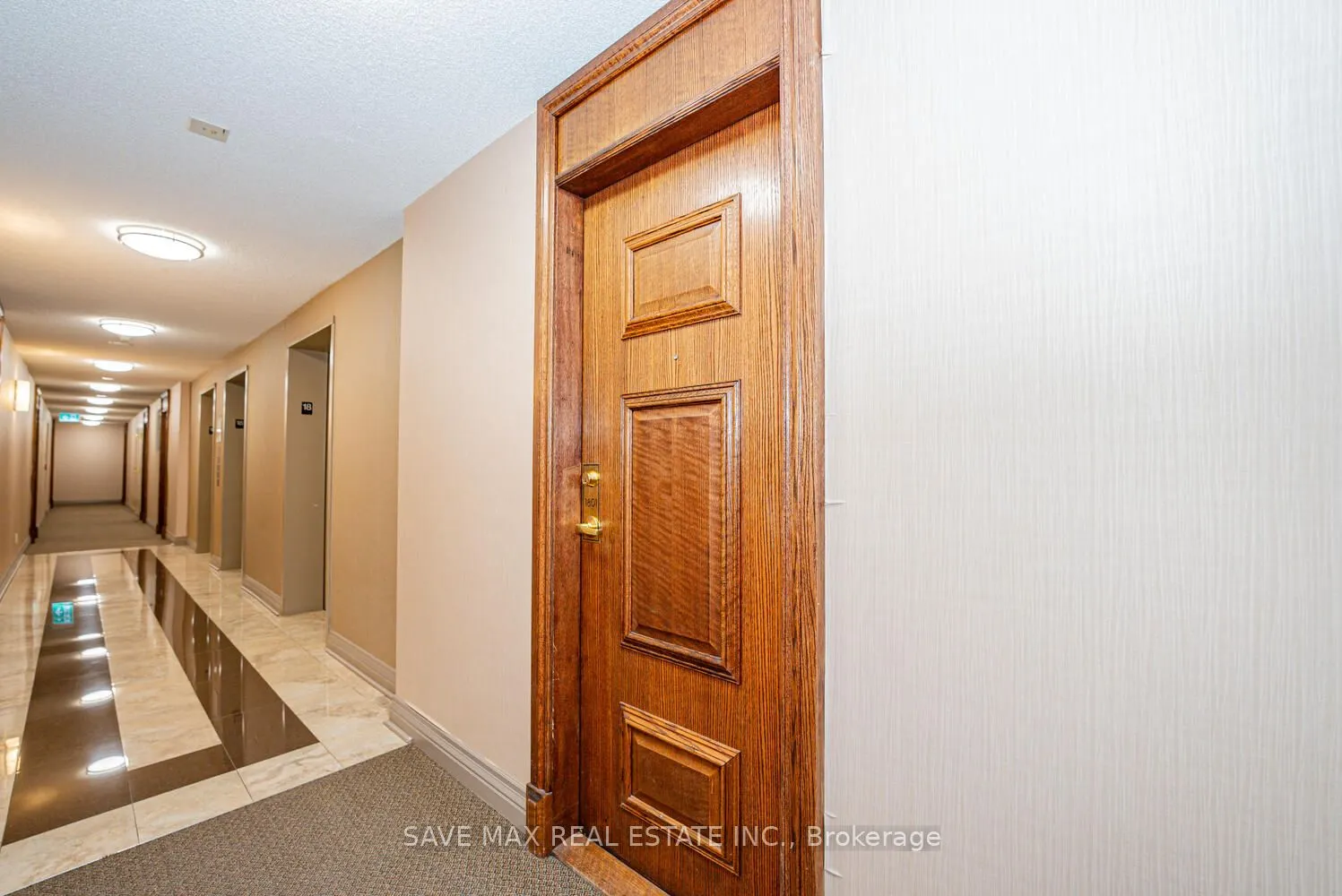 4900 Glen Erin Drive, #1801