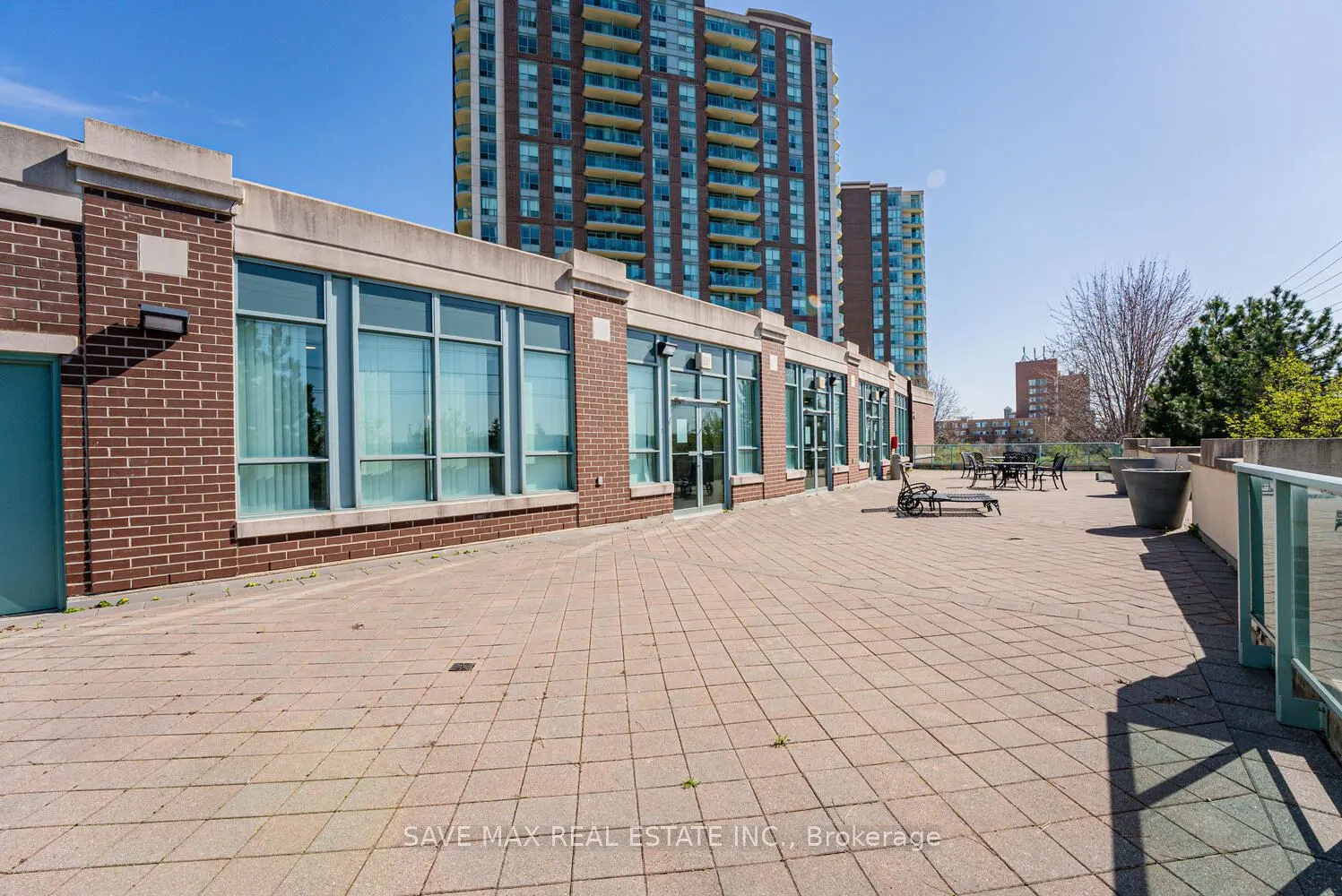 4900 Glen Erin Drive, #1801