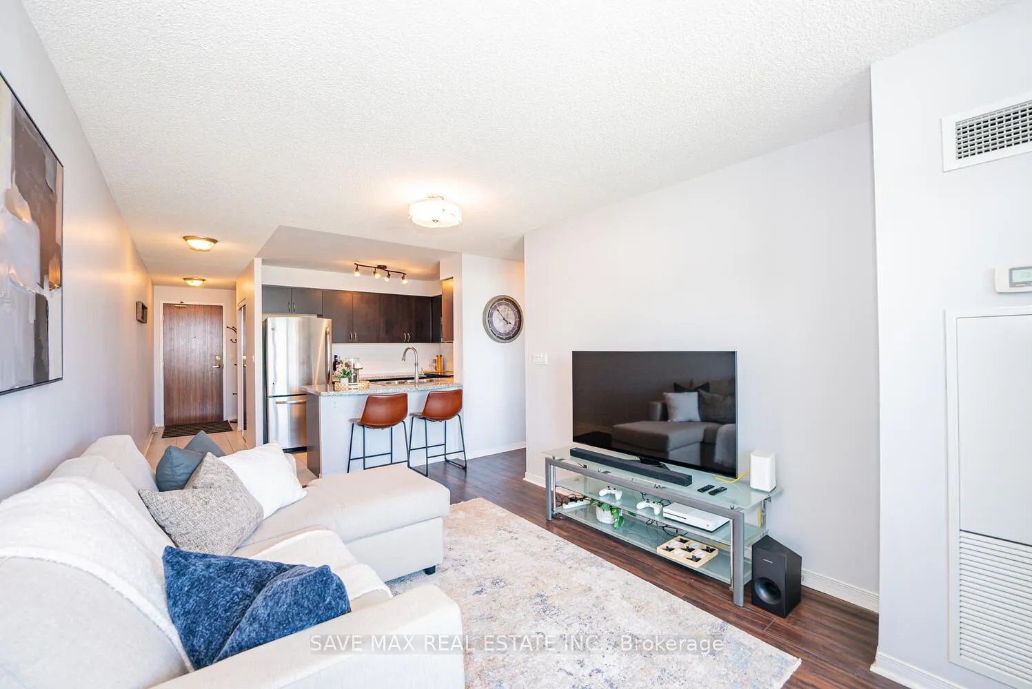 4900 Glen Erin Drive, #1801
