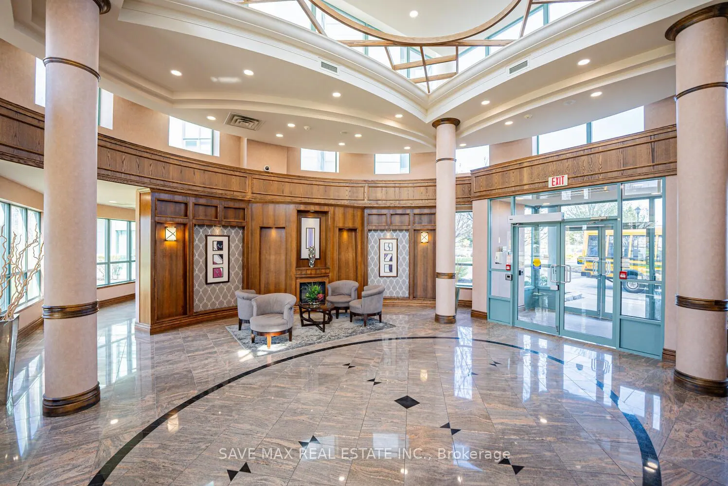 4900 Glen Erin Drive, #1801