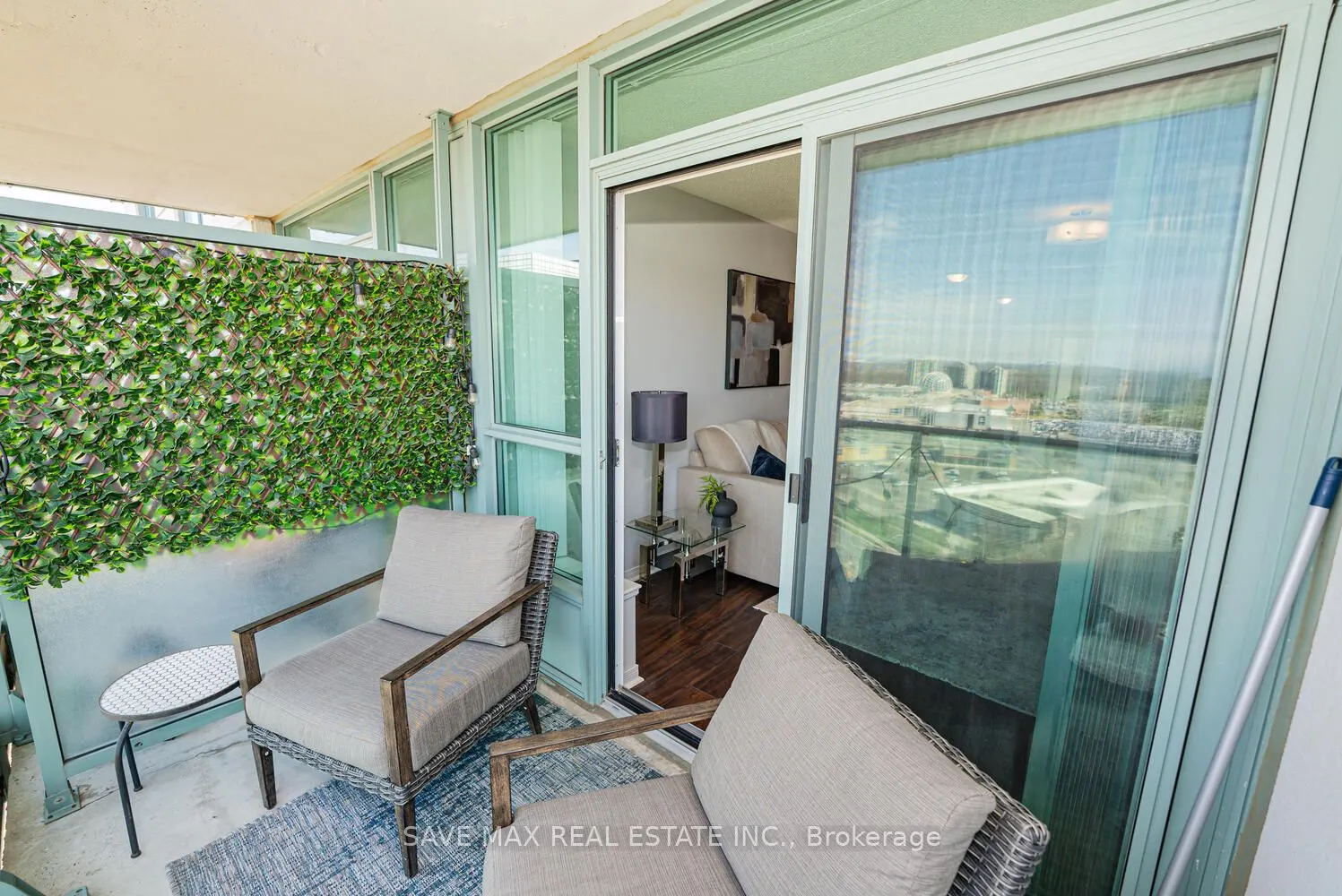 4900 Glen Erin Drive, #1801