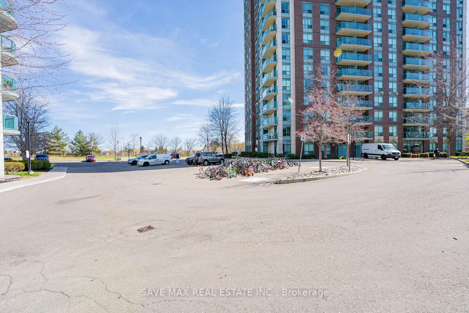 4900 Glen Erin Drive, #1801