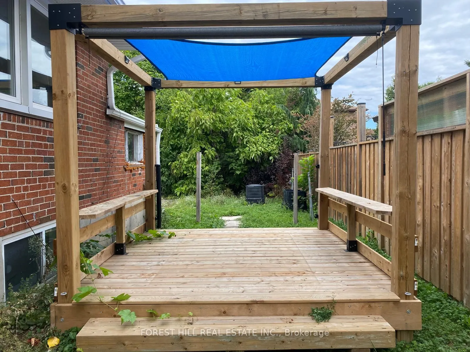 1665 Kipling Avenue, #LOWER