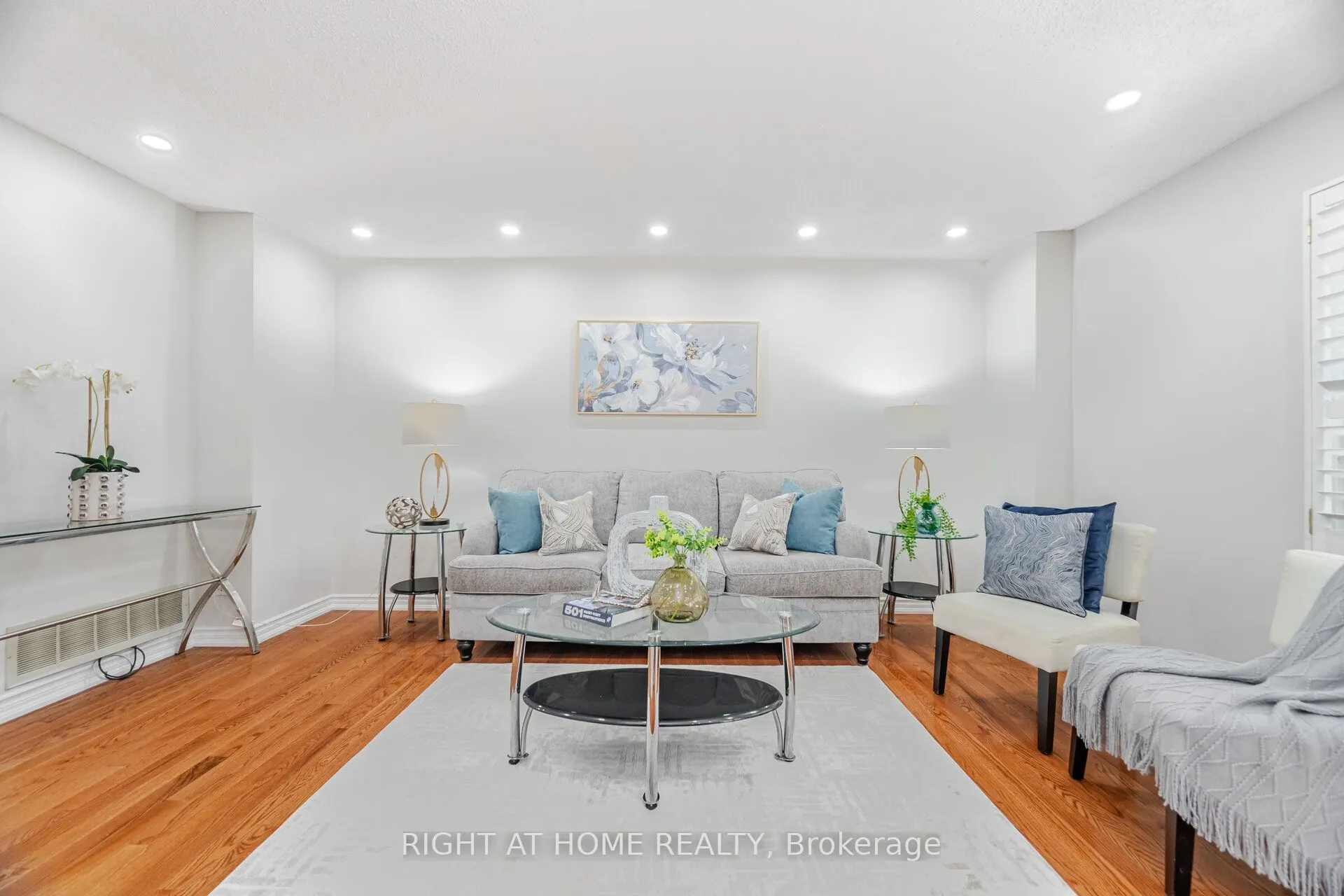3600 Colonial Drive, #98