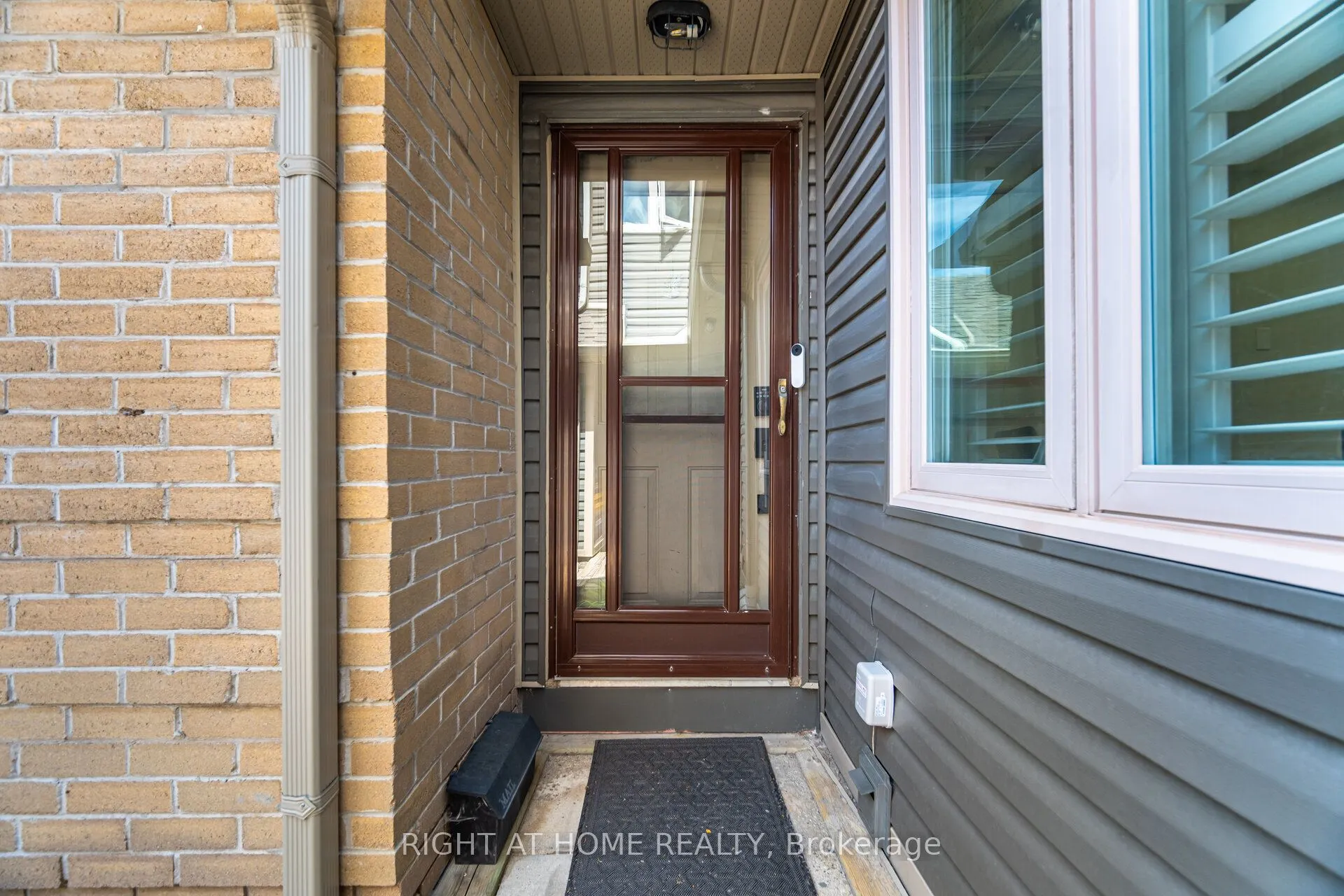 3600 Colonial Drive, #98