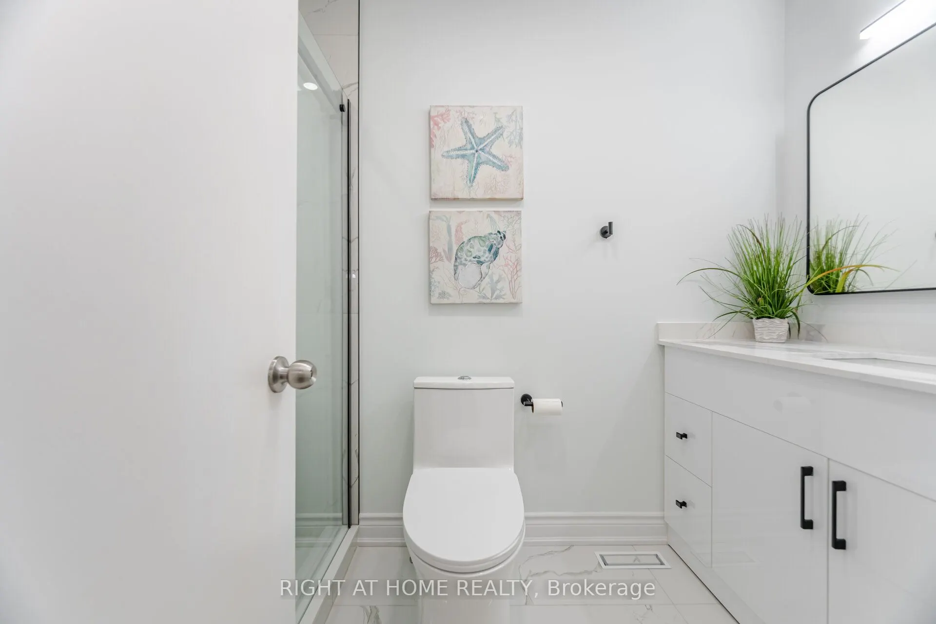 3600 Colonial Drive, #98