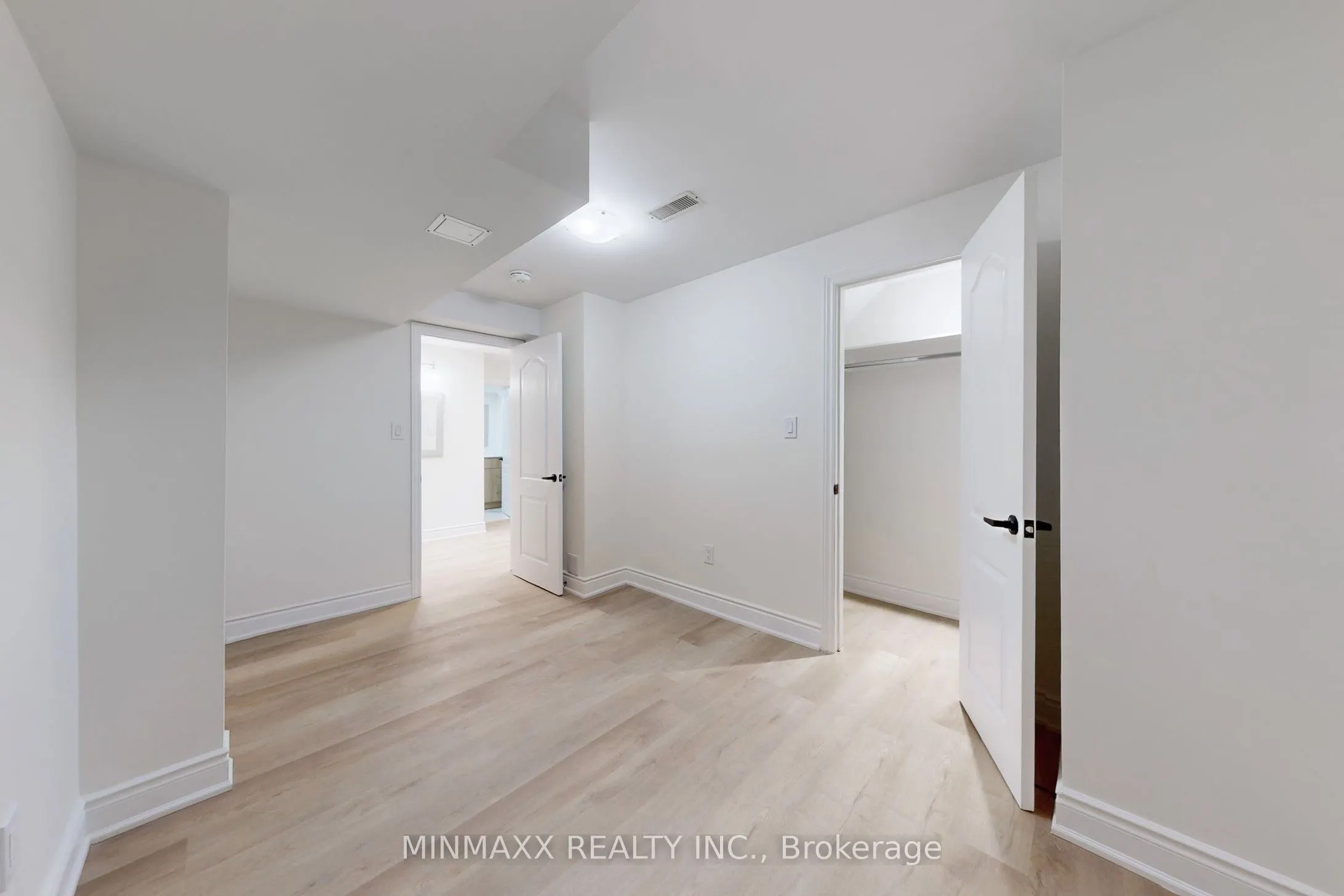 913 Rigo Crossing Street, #Basement