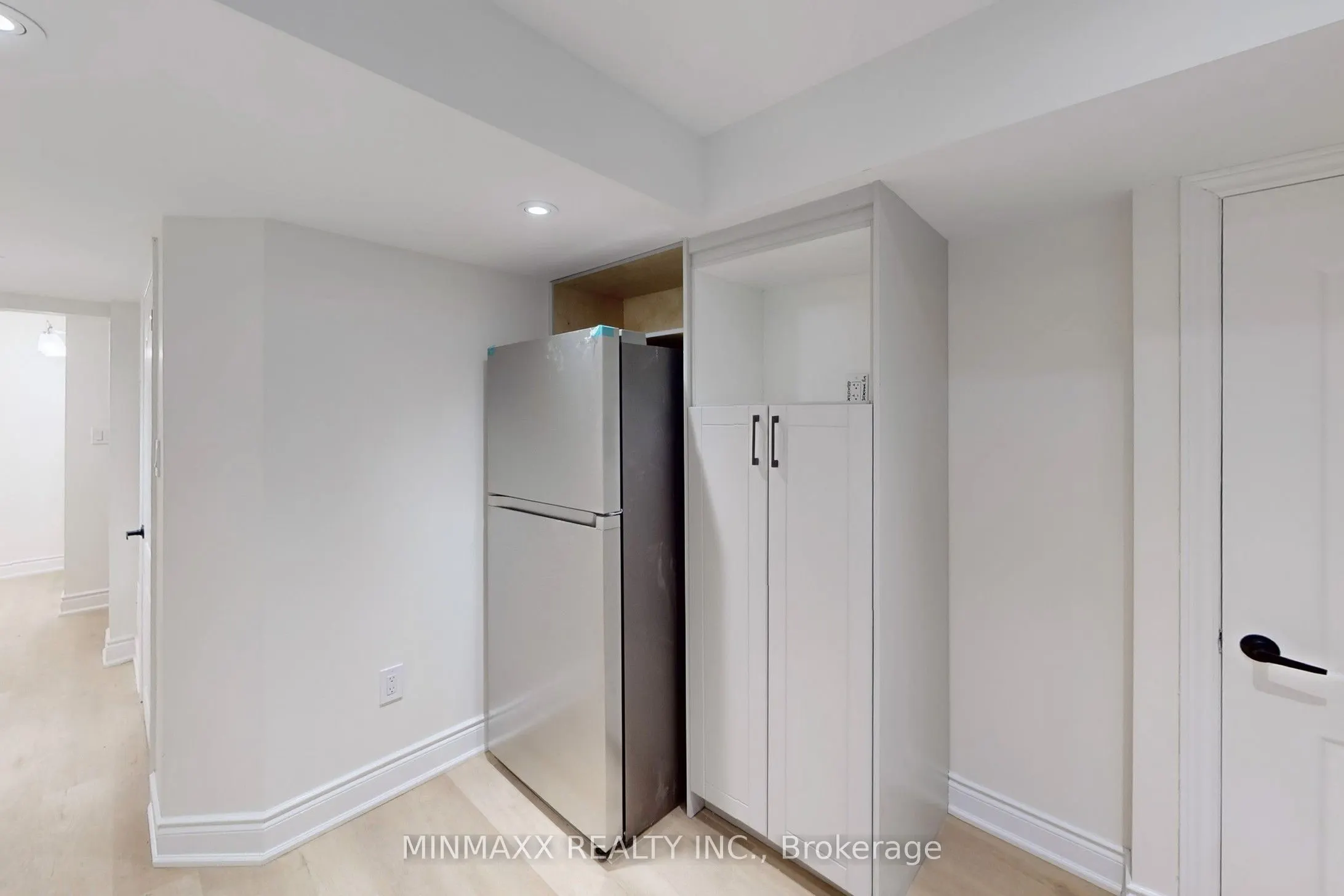 913 Rigo Crossing Street, #Basement