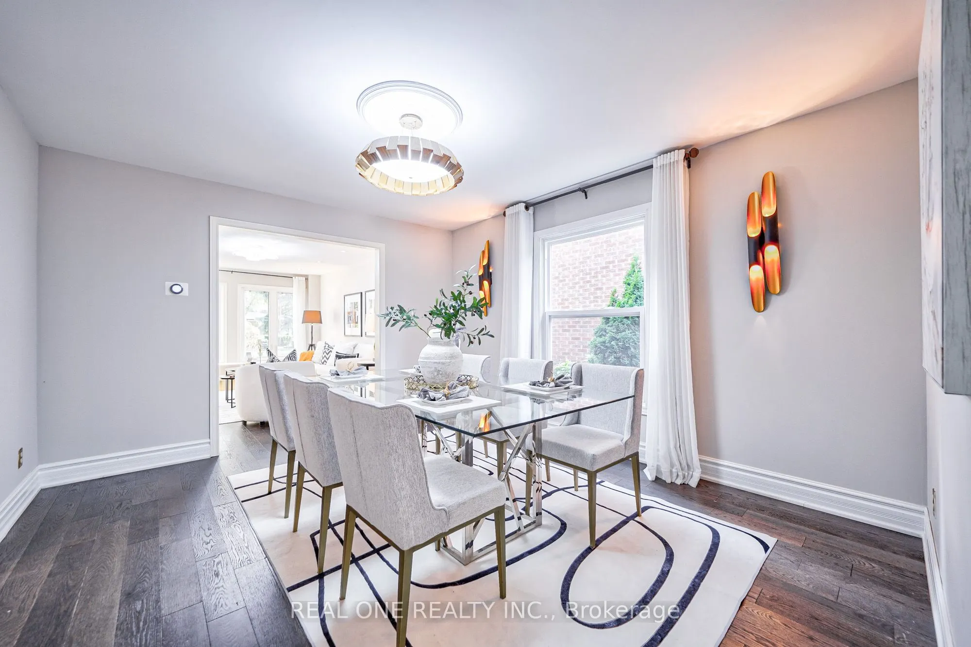 1321 Monks Passage