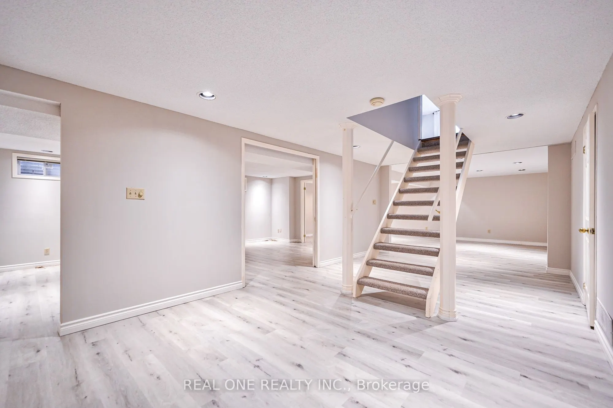 1321 Monks Passage