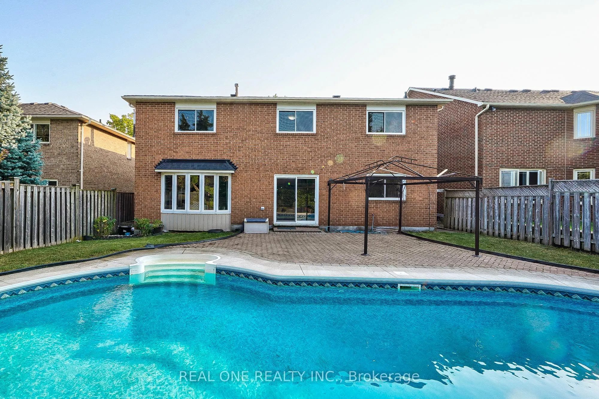 1321 Monks Passage